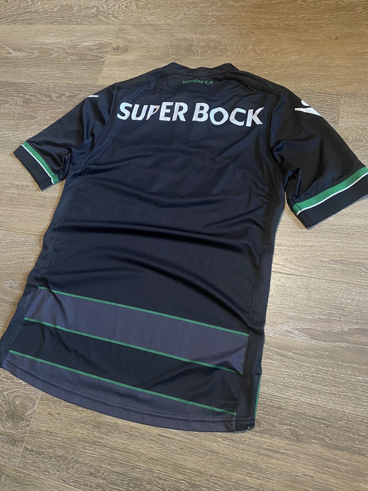 Macron Vintage SPORTING LISSABON 15/16 AWAY SHIRT FOOTBALL SOCCER Size US S / EU 44-46 / 1 - 13 Thumbnail