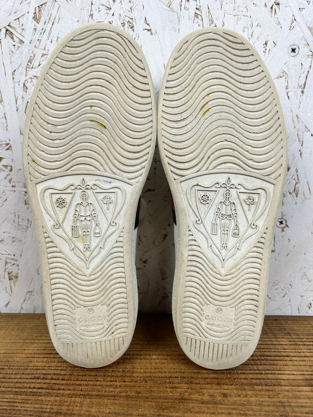 Gucci Gucci Ace Pineapple Low Top Sneakers White 36 1/2 Size US 6.5 / IT 36.5 - 12 Thumbnail