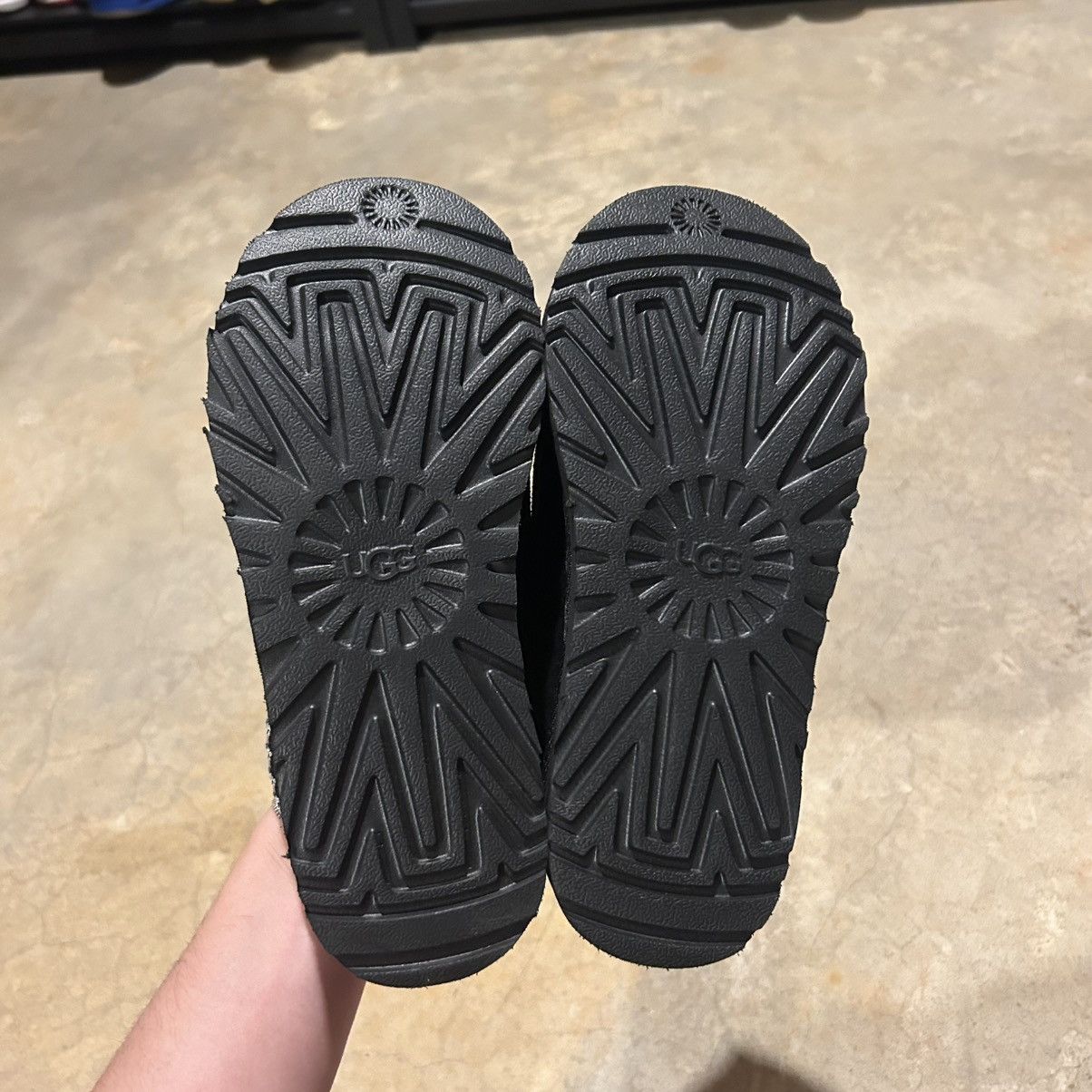 Ugg Brand New Women’s Ugg Tasman Slipper Black US 5 Size US 5 / IT 35 - 9 Thumbnail