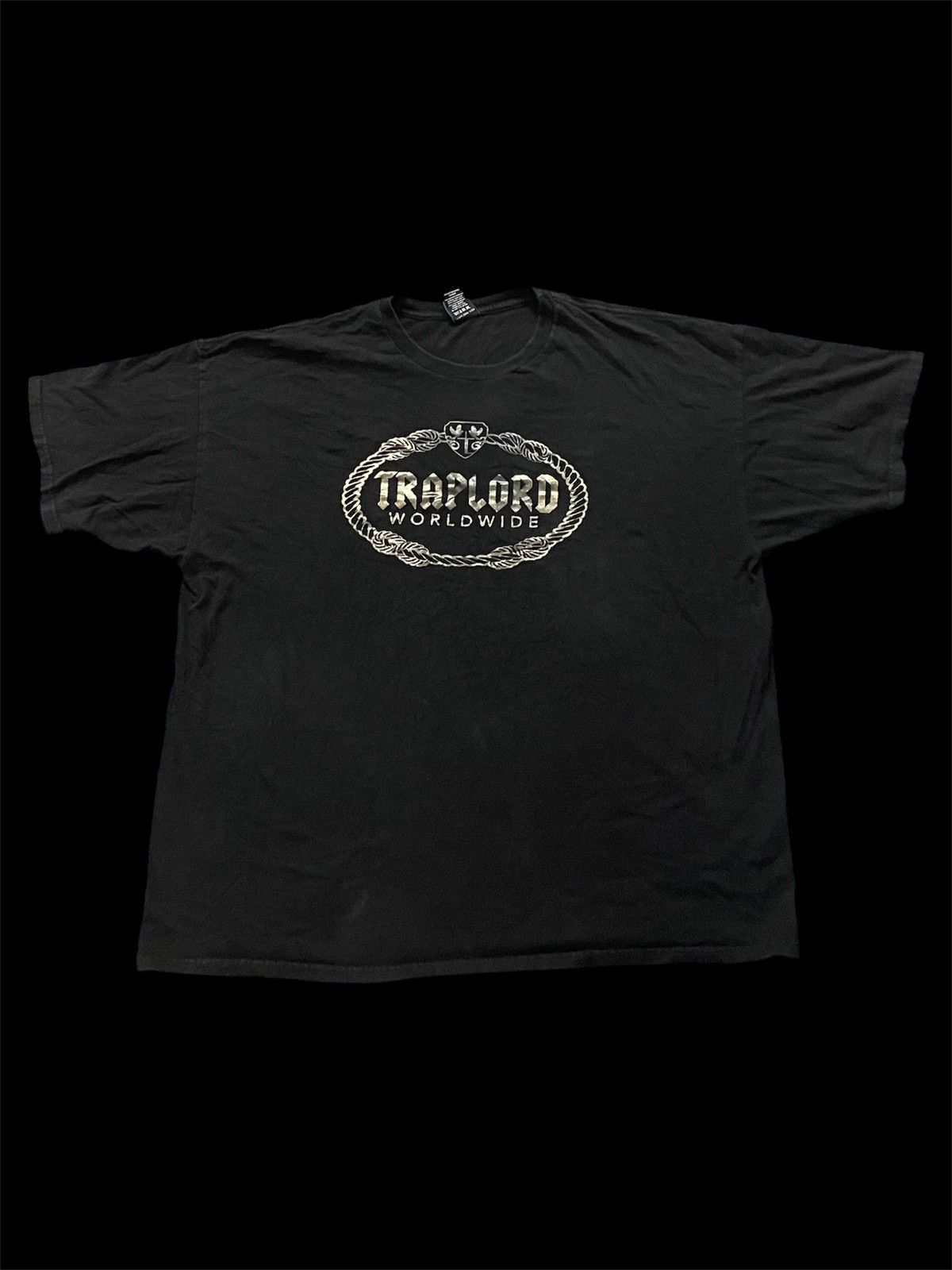 Rap Tees Vintage Y2K Traplord Worldwide Silver Black SS T-Shirt Size US XXL / EU 58 / 5 - 1 Thumbnail