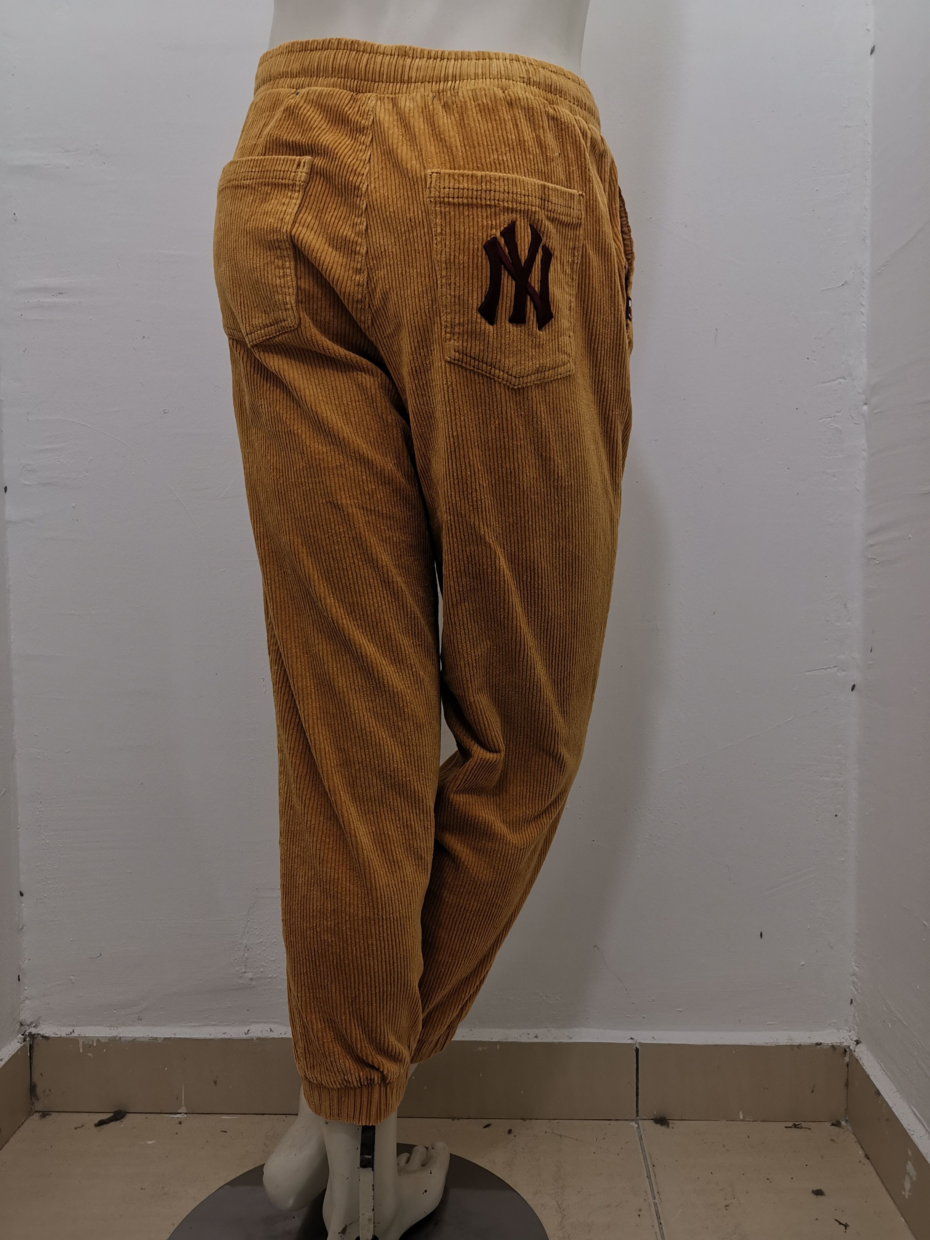 MLB × New York Yankees MLB Corduroy elastic waist jogger pants Size US 33 - 5 Thumbnail