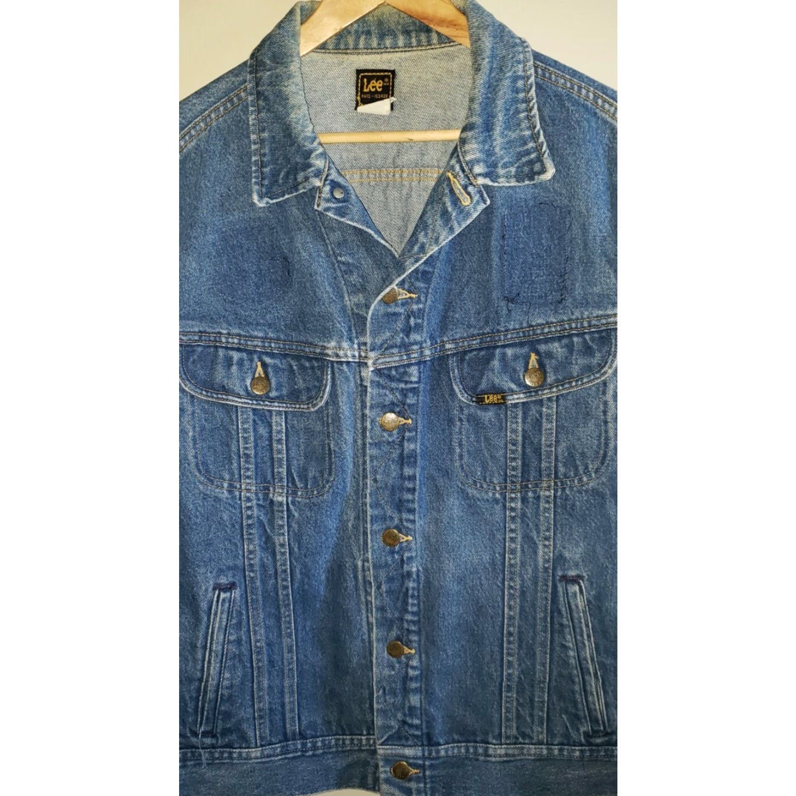 Lee VINTAGE LEE Riders Denim Jean Jacket Sz 46L Distressed Western Rancher USA 90s Mens Jacket Jeans Distressed Blue Size US 30 / EU 46 - 3 Thumbnail