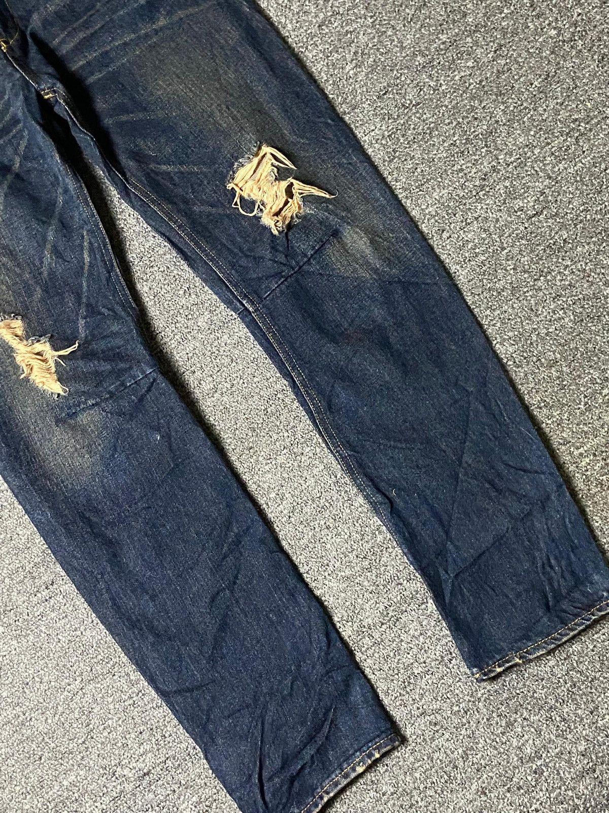 Japanese Brand Ungrid Fashion Distressed Knee Ripped Jeans (158) Size 30" / US 8 / IT 44 - 11 Thumbnail