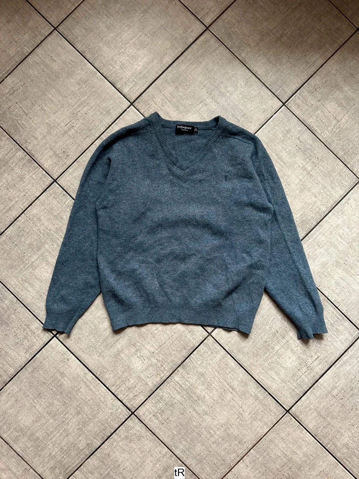 Yves Saint Laurent Vintage Sweater Yves Saint Laurent Designer Style Pure Wool Size M / US 6-8 / IT 42-44 - 1 Thumbnail
