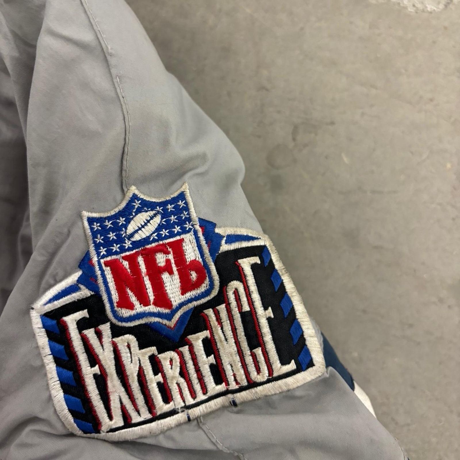 Pro Player Crazy Vintage 90s Dallas Cowboys Pro Player Puffer Jacket Size US L / EU 52-54 / 3 - 6 Thumbnail