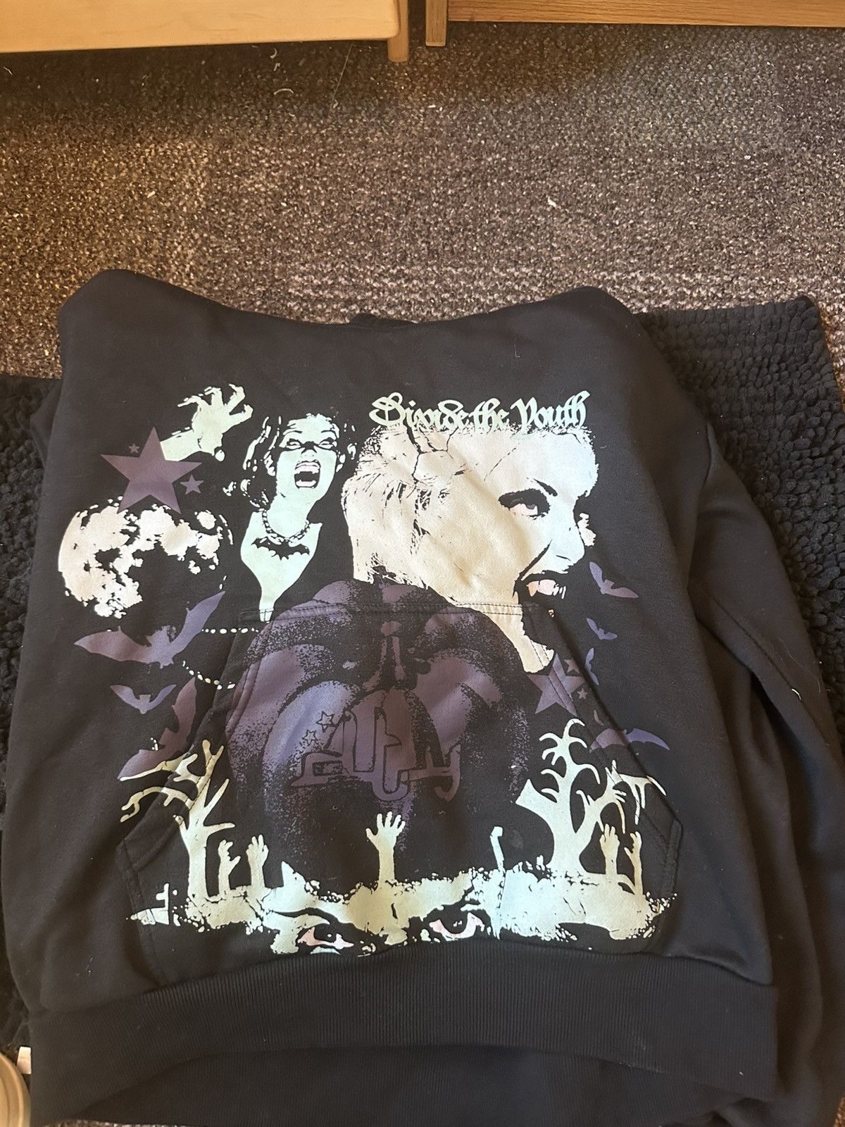 Divide The Youth Divide the Youth Halloween Exclusive Hoodie Size US S / EU 44-46 / 1 - 3 Thumbnail
