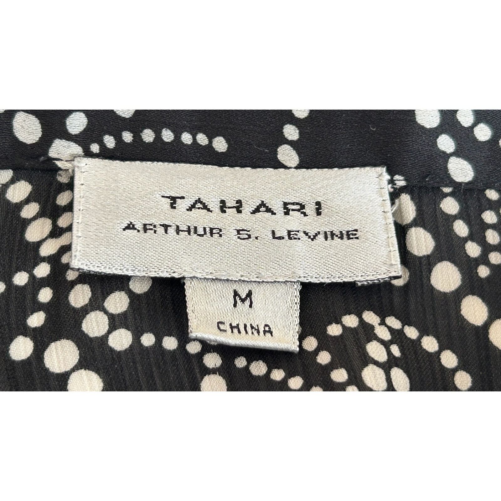Other Tahari | Women's Career V-Neck Button Down Blouse | Medium Size M / US 6-8 / IT 42-44 - 3 Thumbnail