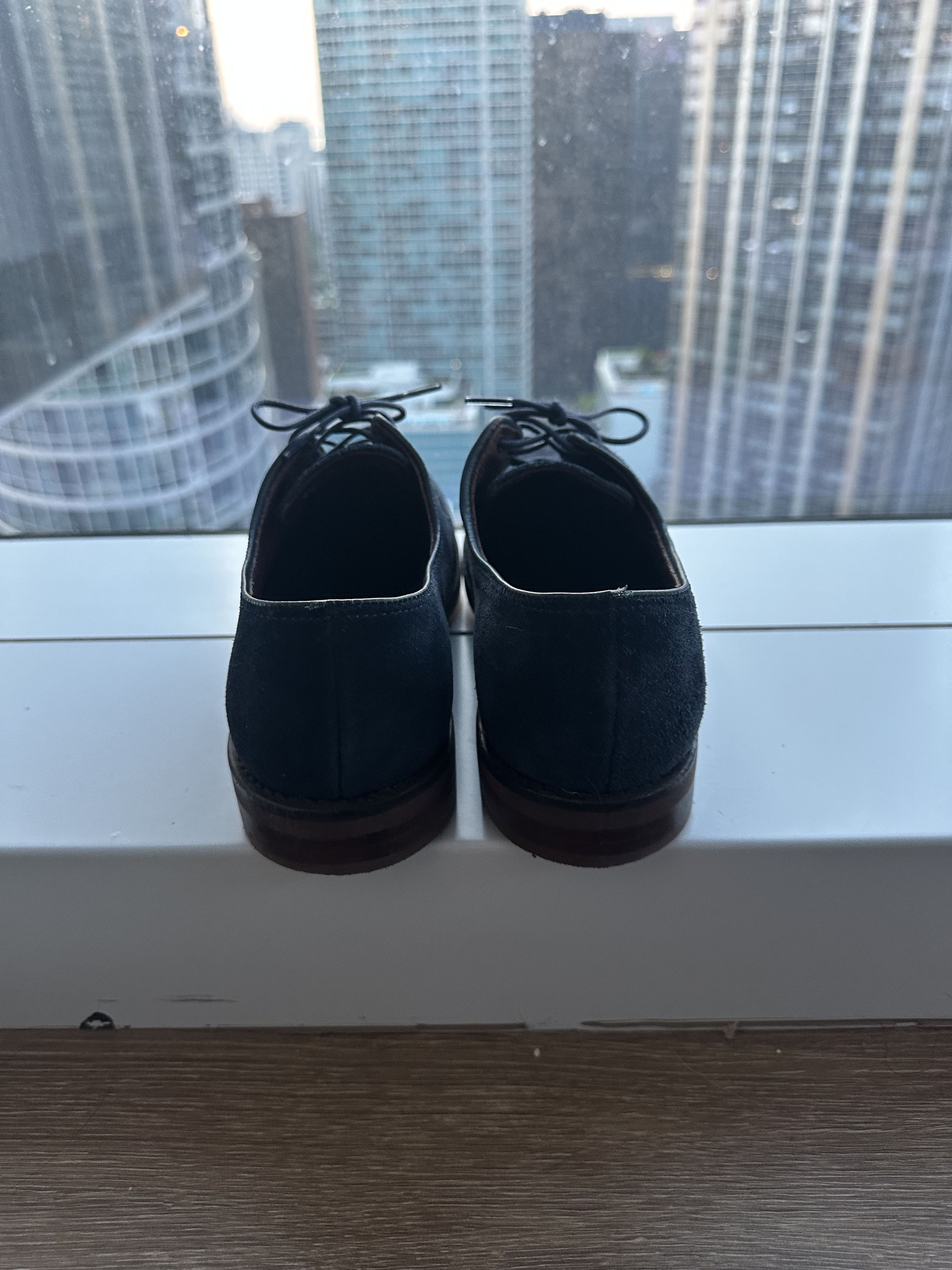 Allen Edmonds Allen Edmonds Nomad Buck Plain Toe Derby Navy Blue Suede Size US 9.5 / EU 42-43 - 2 Thumbnail