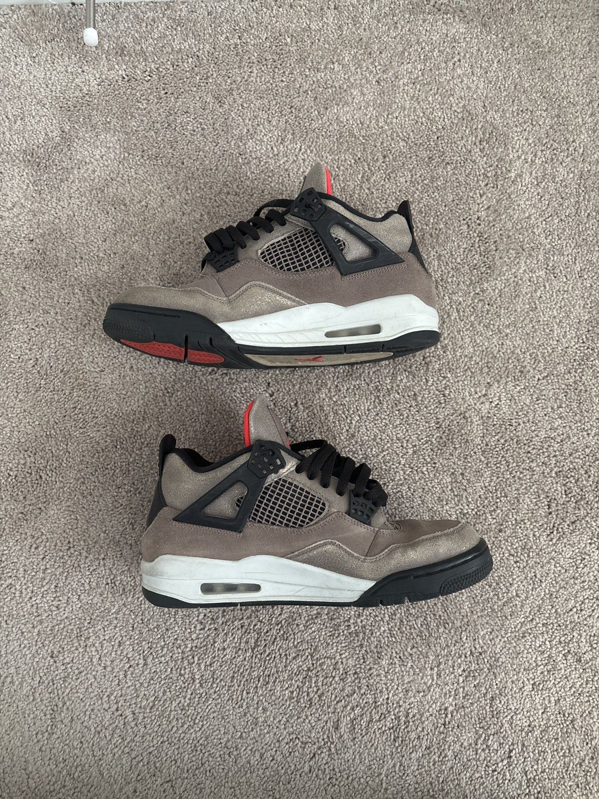 Jordan Brand Jordan 4 Taupe Haze Size US 10 / EU 43 - 3 Thumbnail