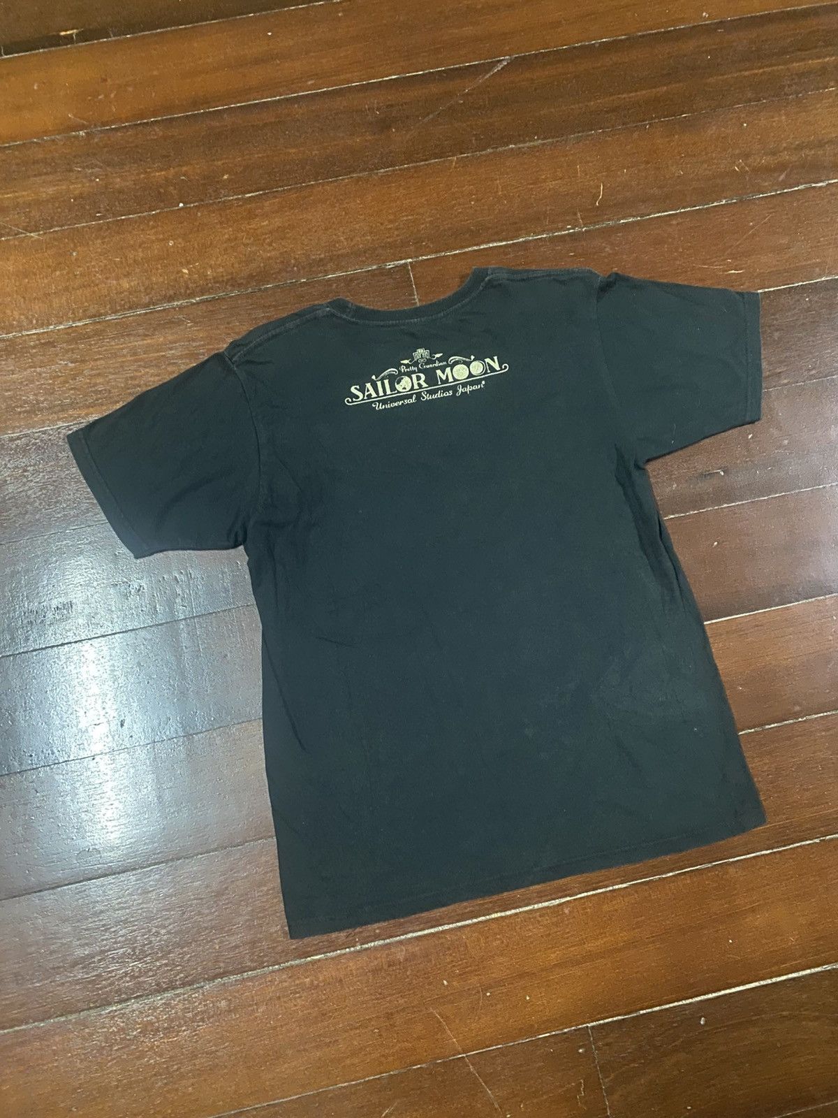 Anime Crazy Vintage y2k Sailor Moon universal studio japan Tee Size US M / EU 48-50 / 2 - 6 Thumbnail