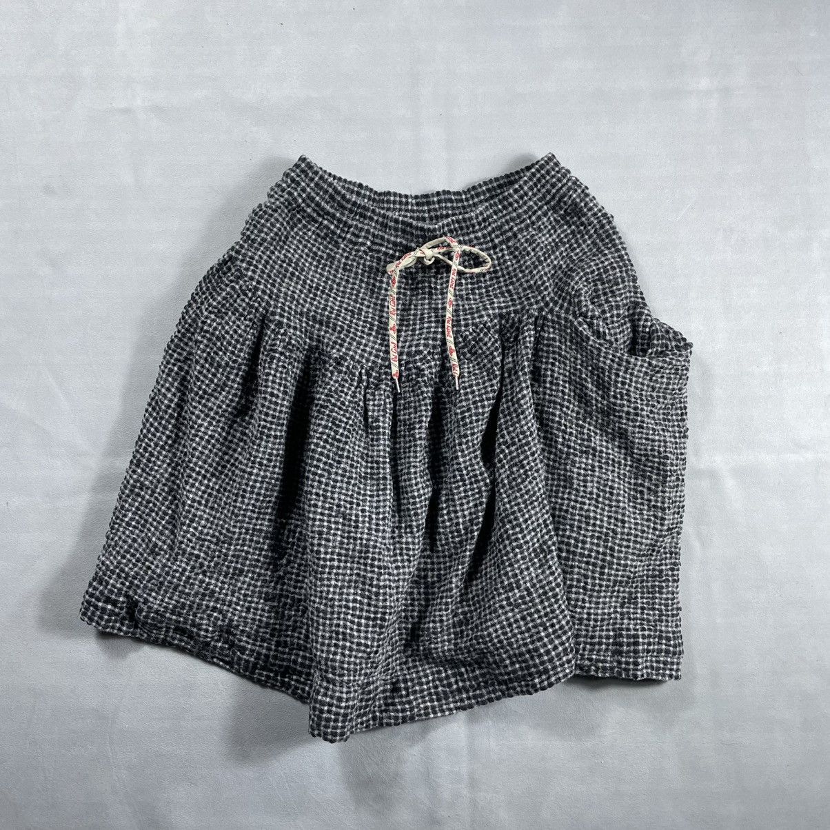Vivienne Westwood VIVIENNE WESTWOOD WOOL TEXTURED SKIRT Size 24" / US 00 / IT 34 - 1 Thumbnail