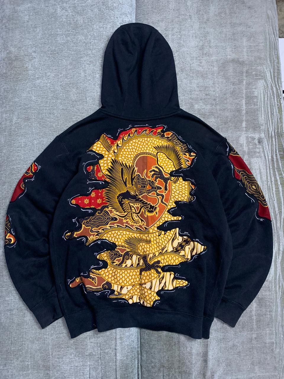 Nike Nike x Batik Rework Traditional Indonesian Hoodie Size US L / EU 52-54 / 3 - 1 Thumbnail