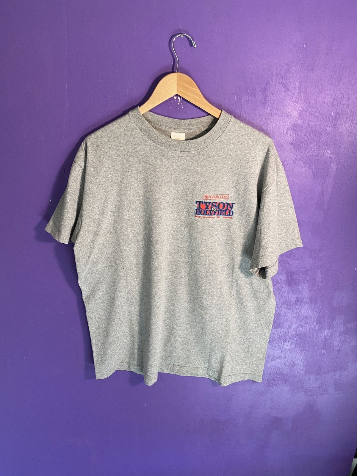 Other Vintage 1996 MGM Tyson vs Holyfield finally boxing tee Size US XL / EU 56 / 4 - 1 Thumbnail