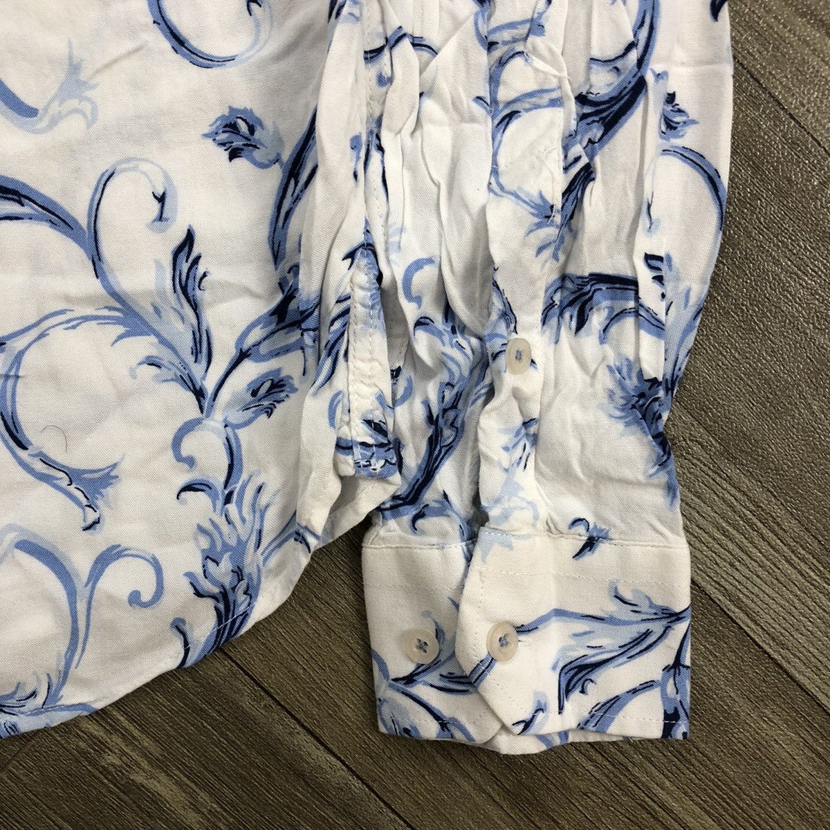 Versace Vintage Luxury Shirt Versace Floral Button Up Size US M / EU 48-50 / 2 - 10 Thumbnail