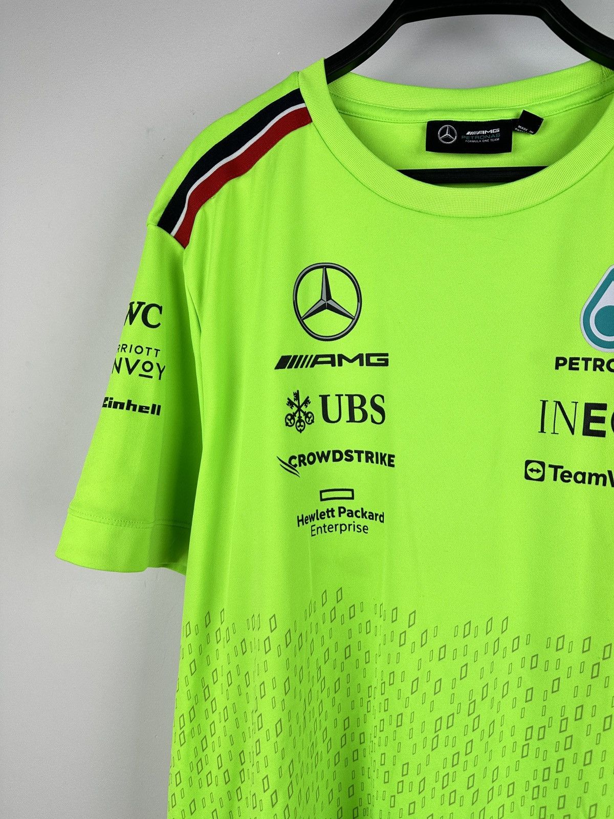 Formula 1 × Mercedes-Benz × Tommy Hilfiger AMG Mercedes Benz Petronas Formula 1 Tommy Hilfiger T-shirt Size US XXL / EU 58 / 5 - 2 Thumbnail