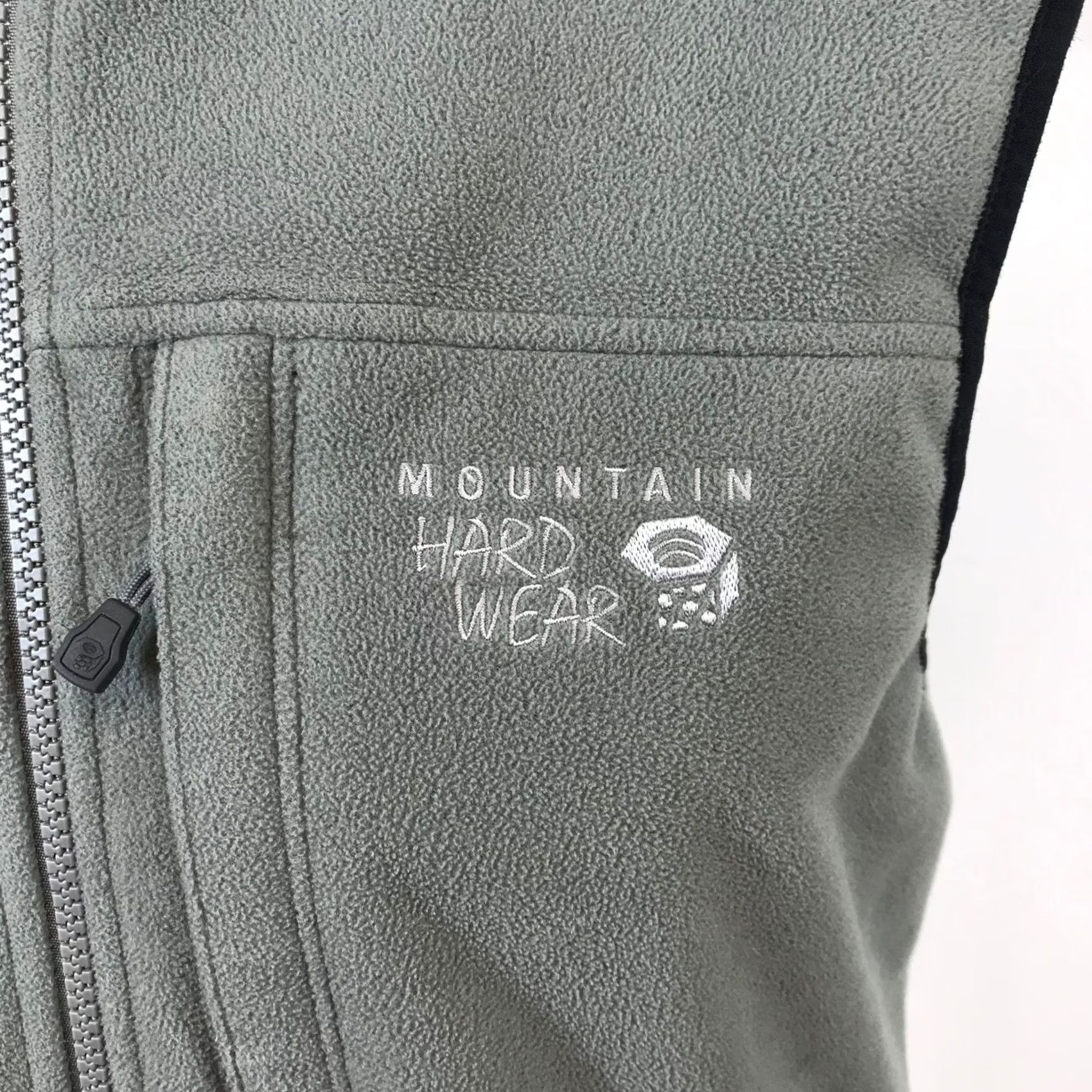 Mountain Hardwear Mountain Hardwear Mens Fleece Vest Gray Black Full Zip Mock Neck Medium Size US M / EU 48-50 / 2 - 4 Thumbnail
