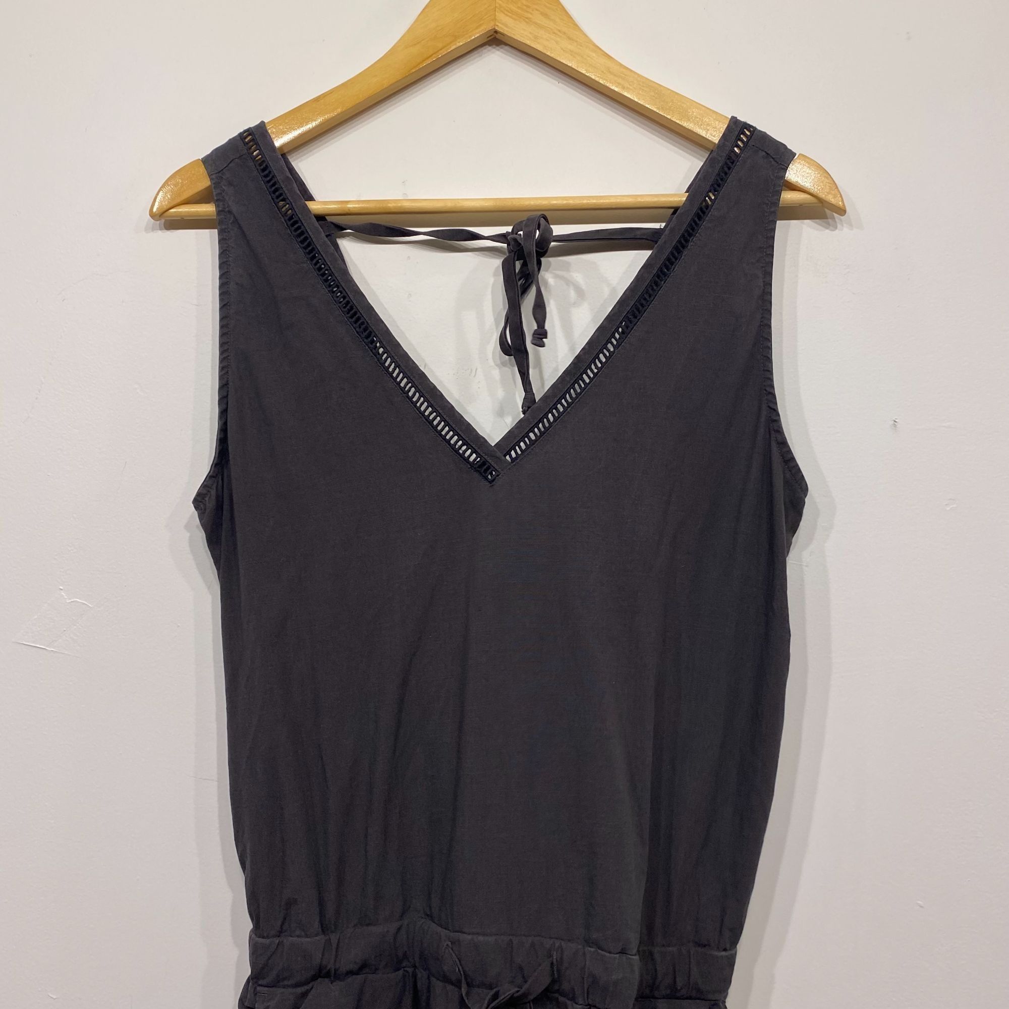 Anthropologie Anthropologie Cloth & Stone Grey Sleeveless Straight Leg Jum Size 25" / US 0 / IT 36 - 4 Thumbnail
