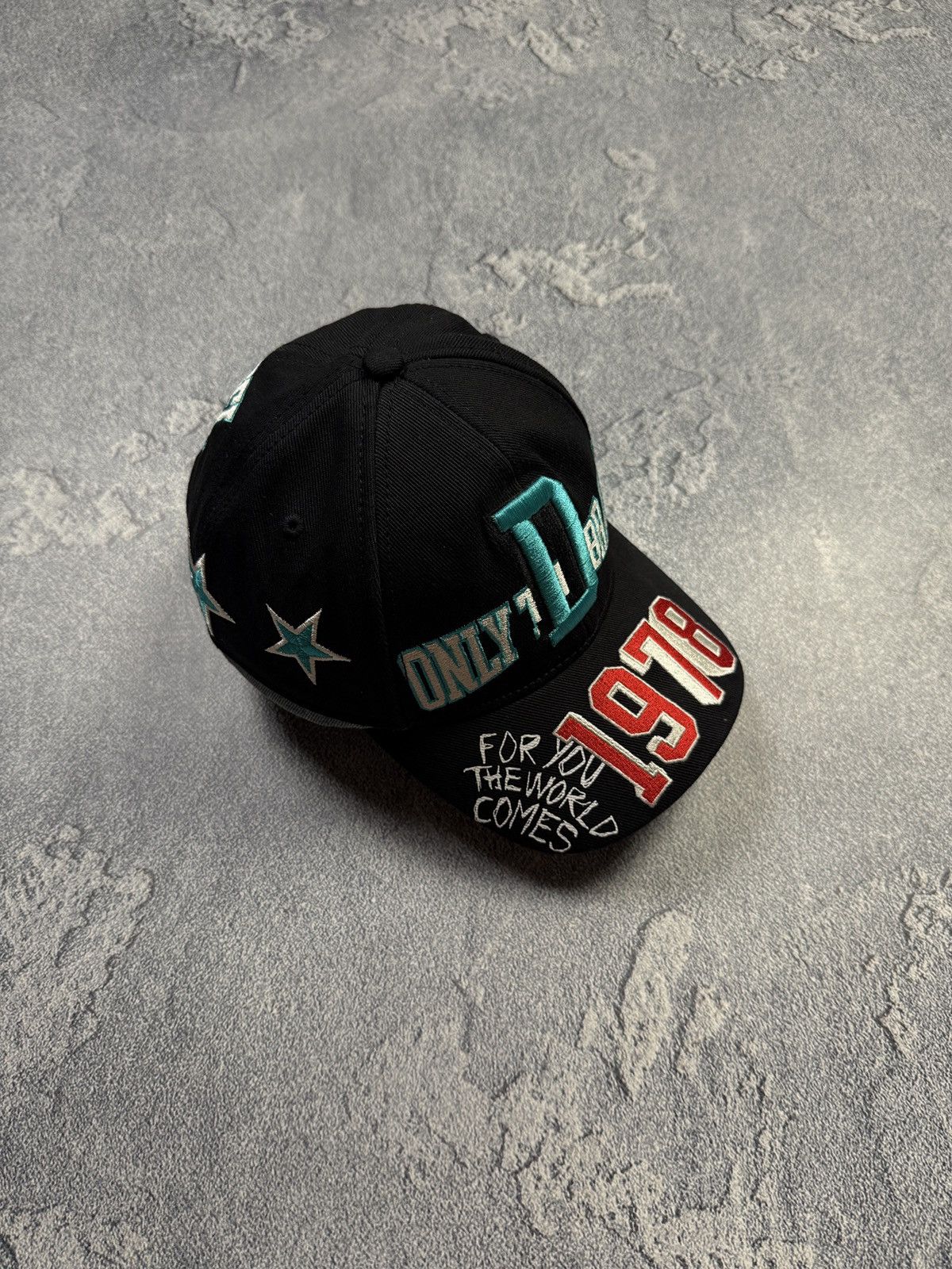 Diesel NEW!!! Diesel Double cap Crazy With Big logo Size ONE SIZE - 2 Thumbnail