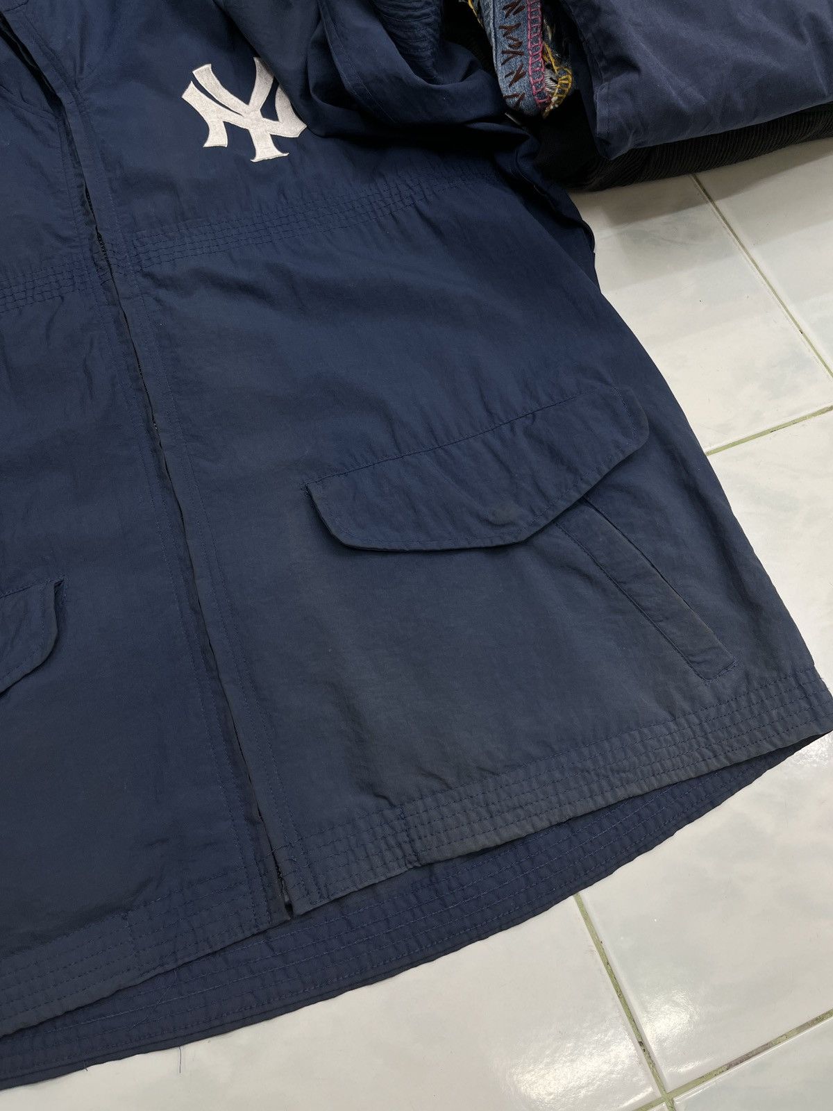 MLB × New York Yankees × Starter 🔥🔥🔥STEALS STARTER MLB NEW YORK YANKEES HOODIE LIGHT JACKET Size US L / EU 52-54 / 3 - 16 Thumbnail