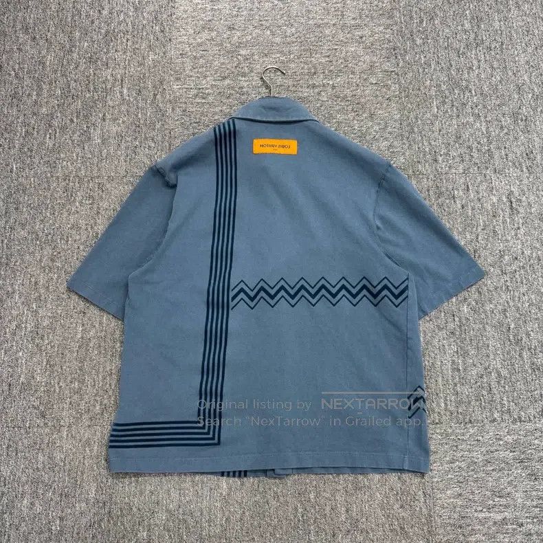 Louis Vuitton Louis Vuitton Flocked striped short sleeves shirt Size US L / EU 52-54 / 3 - 5 Thumbnail