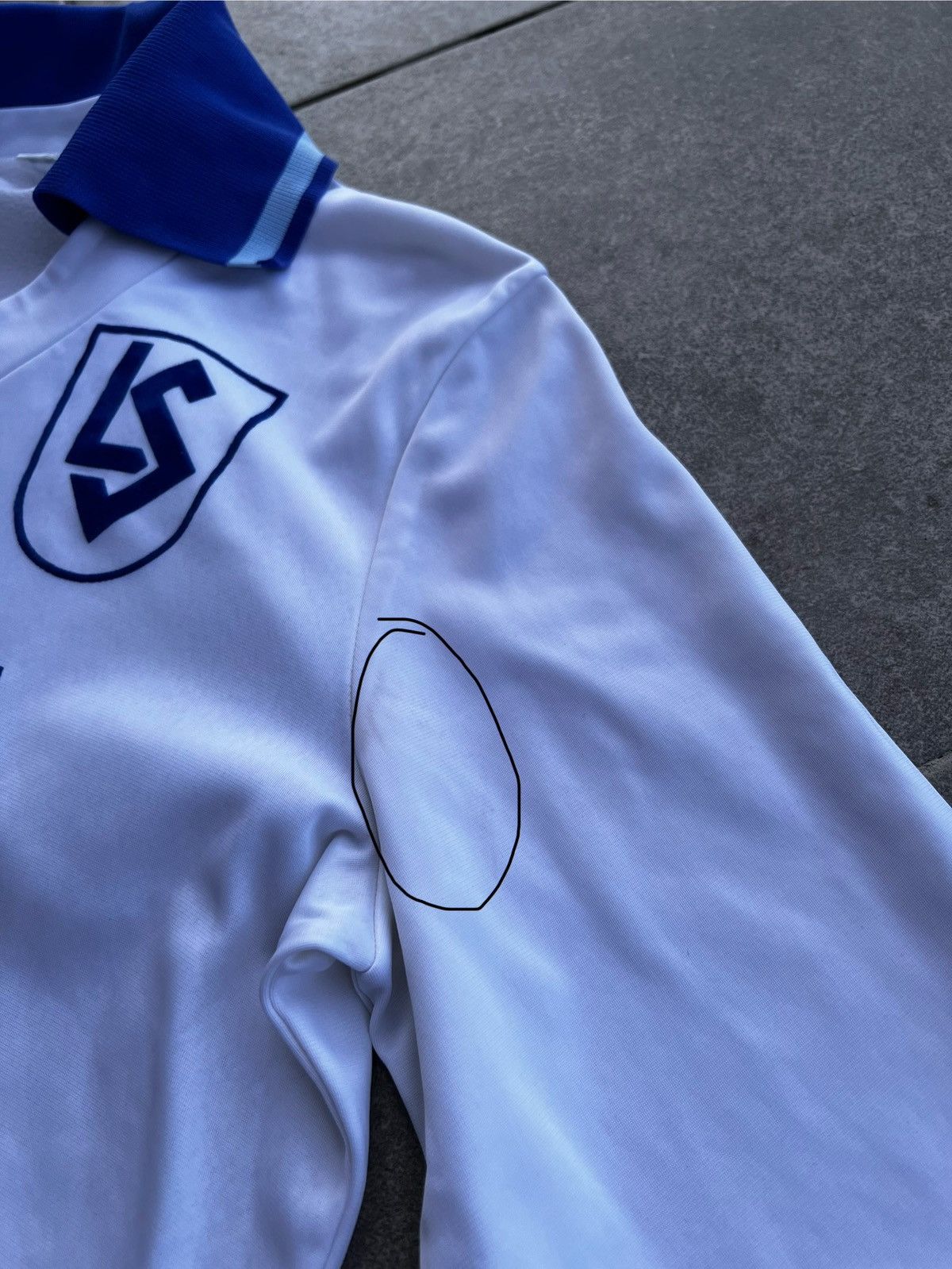 Le Coq Sportif Vintage 1982–83 FC Lausanne-Sport Home Jersey Le Coq Sportif Size US M / EU 48-50 / 2 - 13 Thumbnail