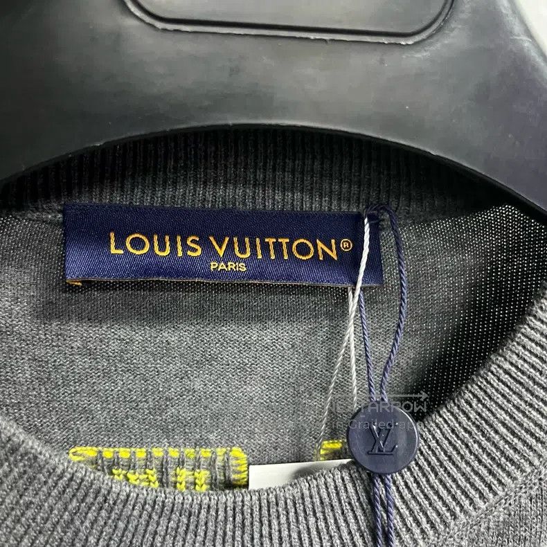 Louis Vuitton Louis Vuitton 25 Grey Crew Neck Thread Short Sleeve T-Shir Size US S / EU 44-46 / 1 - 2 Thumbnail