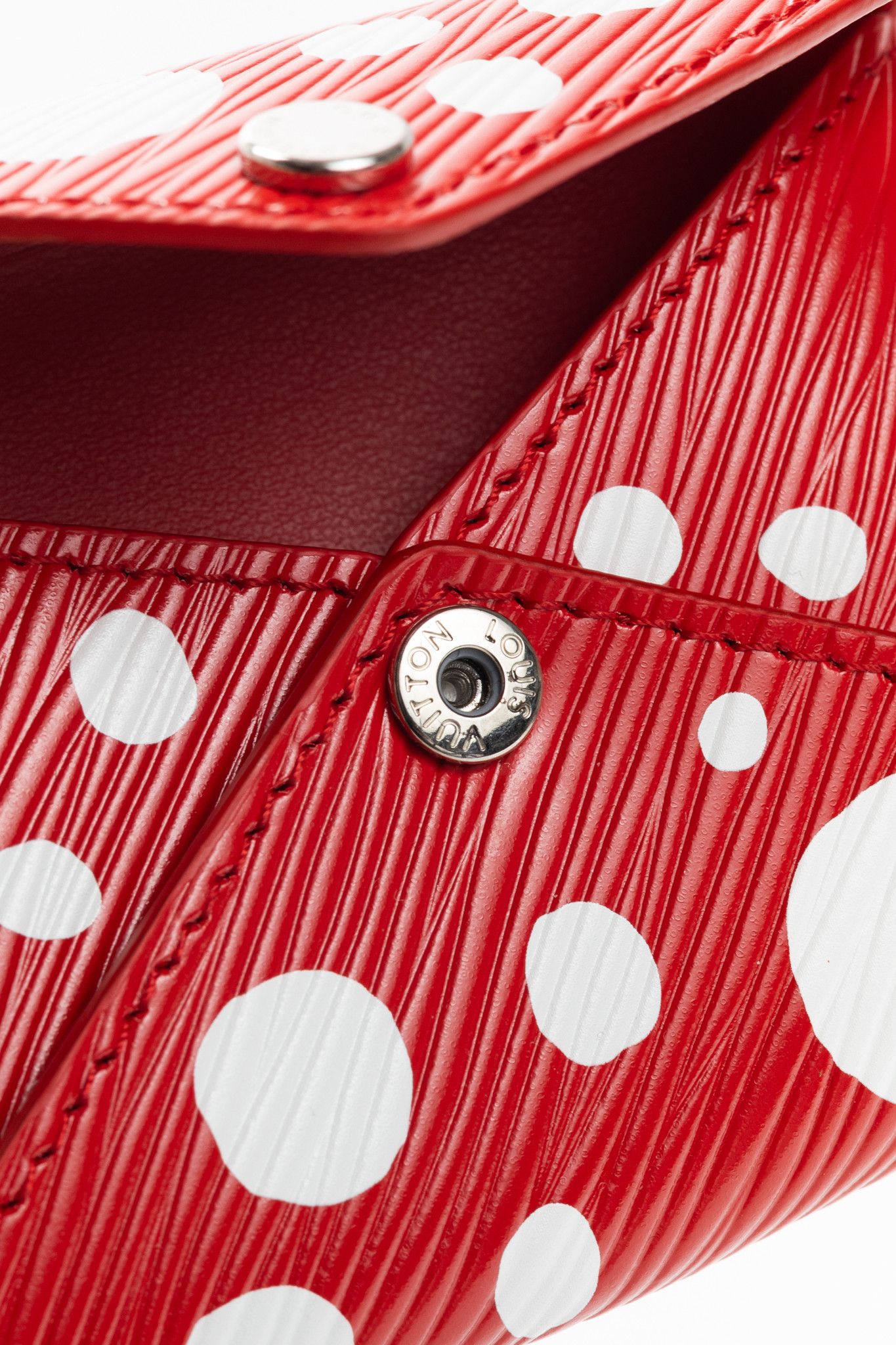 Louis Vuitton × Yayoi Kusama Louis Vuitton x Yayoi Kusama Kirigami Epi Dotted Pochette Size ONE SIZE - 7 Thumbnail