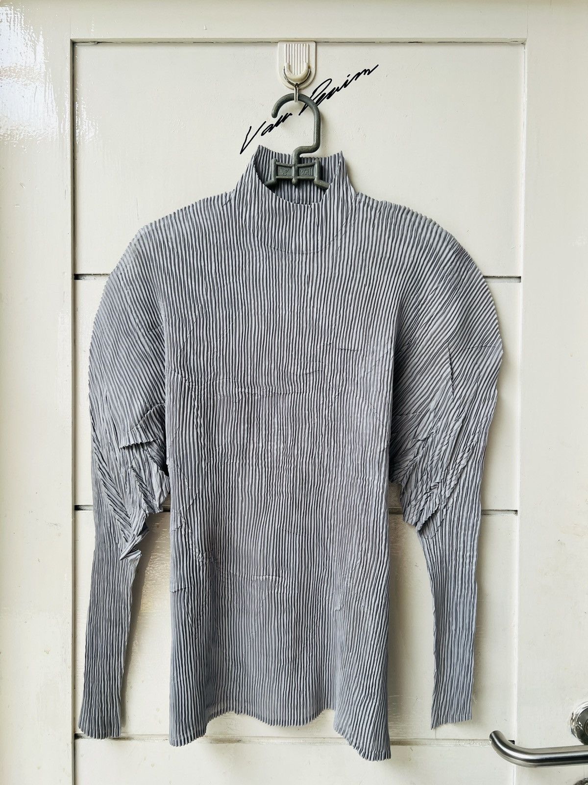 Issey Miyake RITSUKO SHIRAHAMA Issey Miyake Pleats T-shirt Size US XS / EU 42 / 0 - 1 Thumbnail