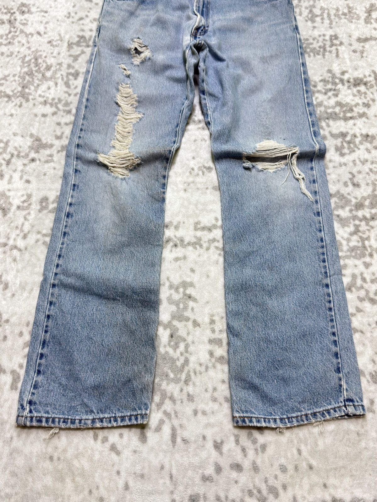 Levi's Levi’s 517 Y2K Distressed Narrow Bootcut Jeans Altered Fit Size US 32 / EU 48 - 7 Thumbnail