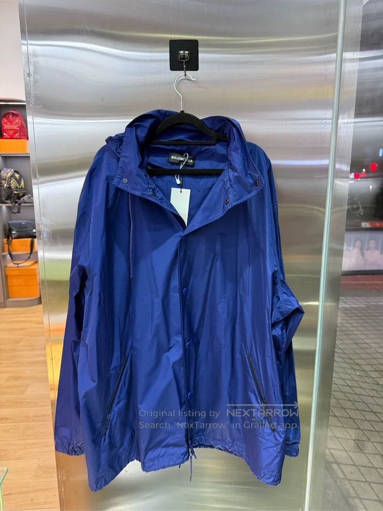 Balenciaga Balenciaga Back Logo Deep Blue Windbreaker Size US M / EU 48-50 / 2 - 1 Thumbnail