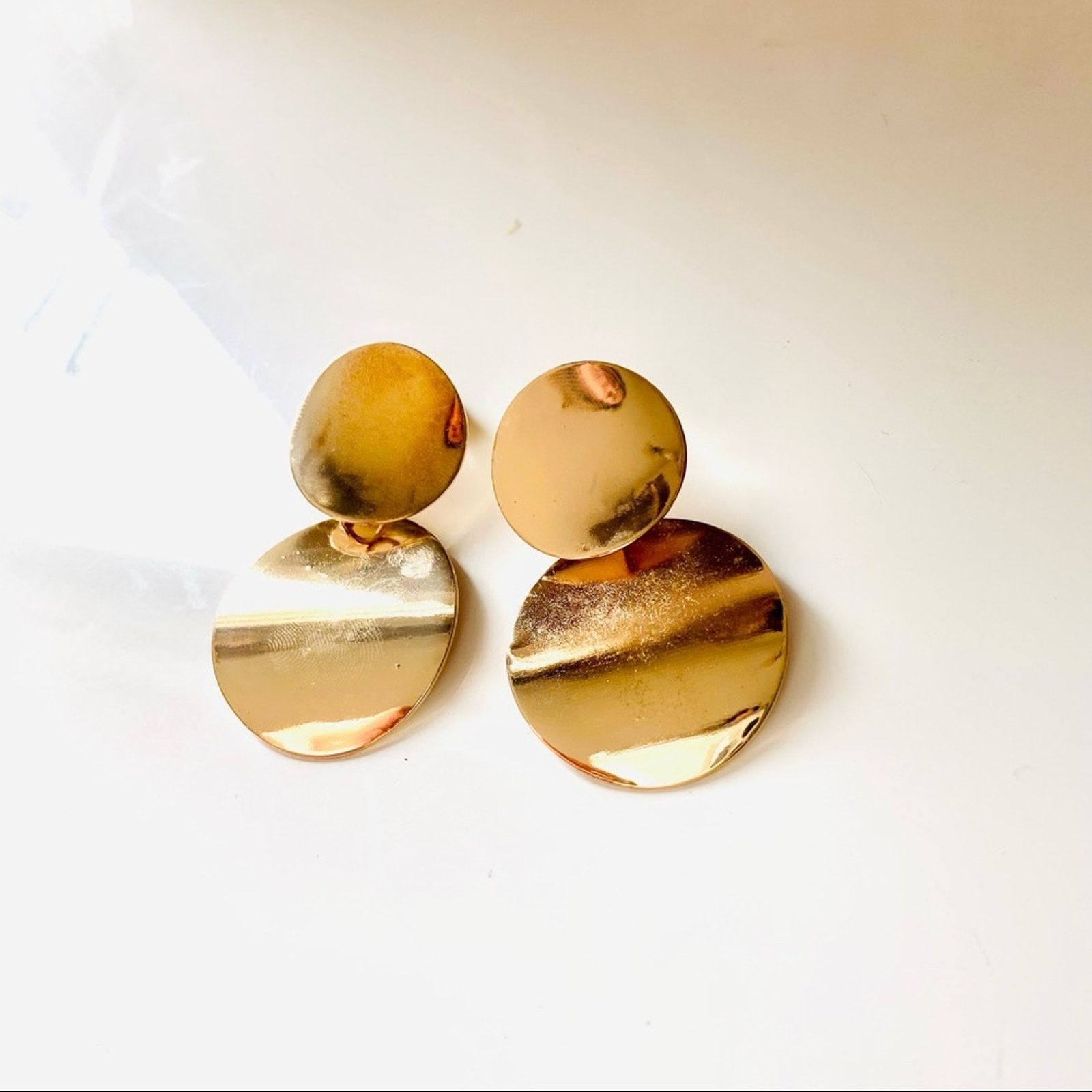 Nordstrom NEW NORDSTROM REVOLVE Gold Double Disc Drop Earrings Jewelry Size ONE SIZE - 2 Thumbnail