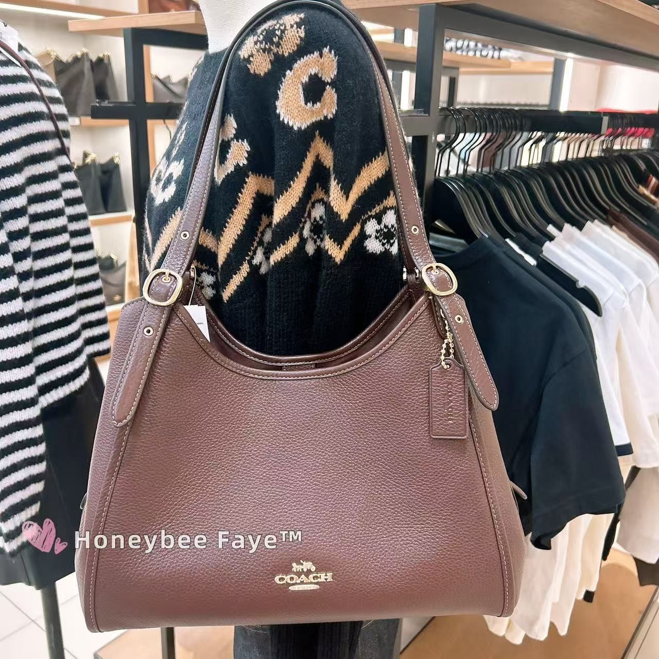 Coach NWT Coach Erin Shoulder Bag CAQ86 Size ONE SIZE - 1 Thumbnail