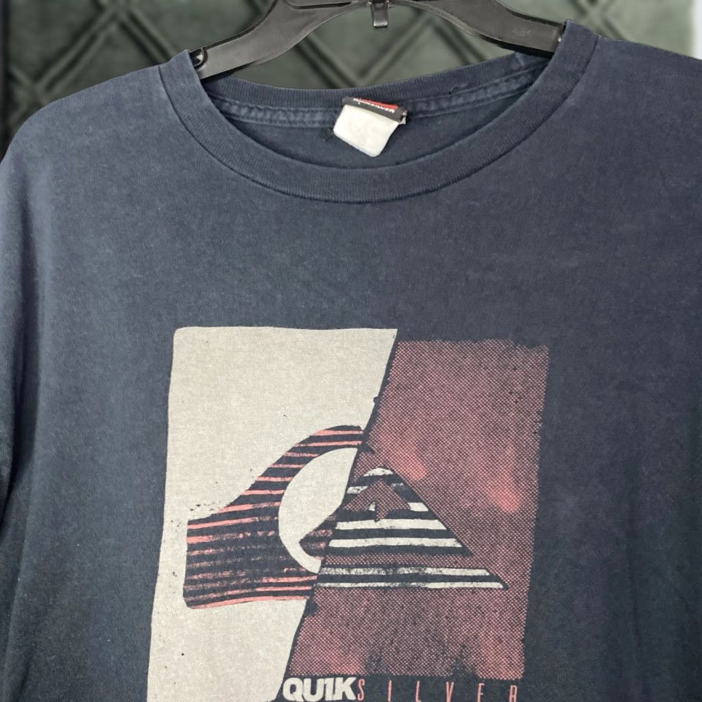 Quiksilver VINTAGE Quiksilver T-Shirt Surfing Beach Grunge Black L Mens 90s Gift? Size US L / EU 52-54 / 3 - 1 Thumbnail
