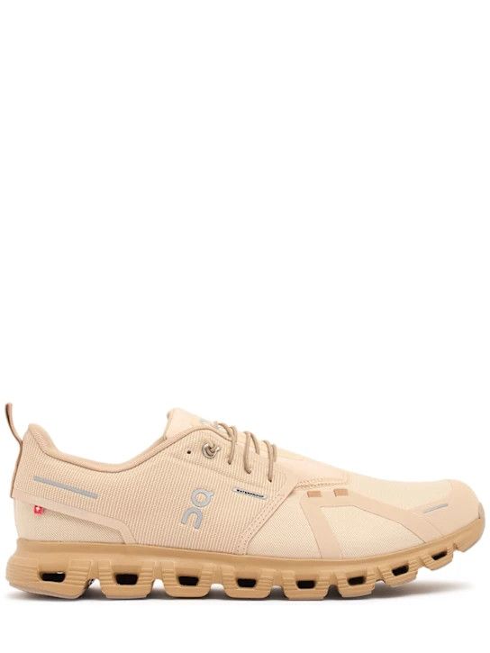 o1lsvrm0425 Cloud 6 Waterproff Sneakers in Sand/Dune