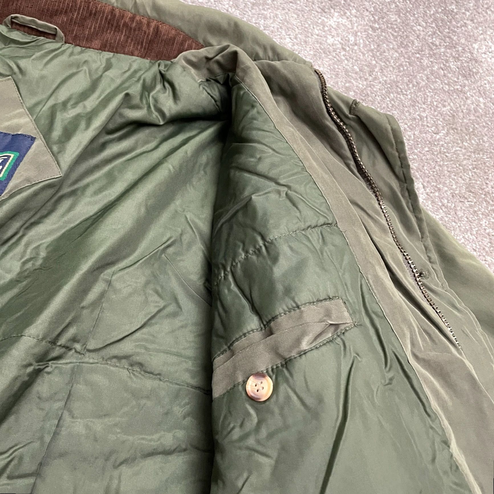 Vintage Split-Rail Thermolite Insulated Outdoor Hunting Jacket Mens Large Army Green Size US L / EU 52-54 / 3 - 6 Thumbnail
