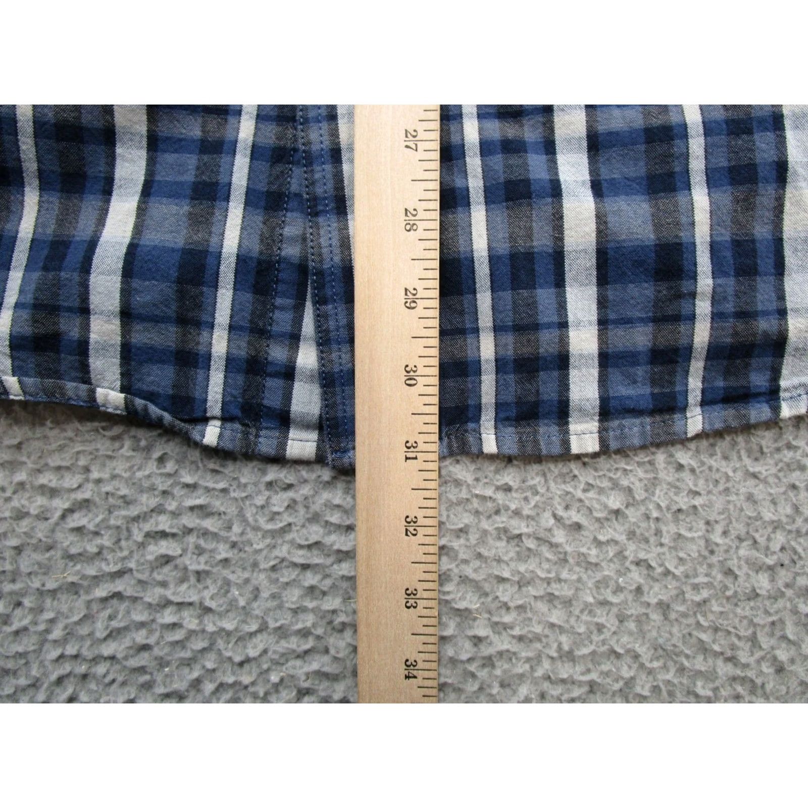 Carhartt Carhartt Mens Short Sleeve Shirt Blue Plaid Button-Up 100% Cotton Size M Loose Fit Workwear Shirt Size US M / EU 48-50 / 2 - 7 Thumbnail