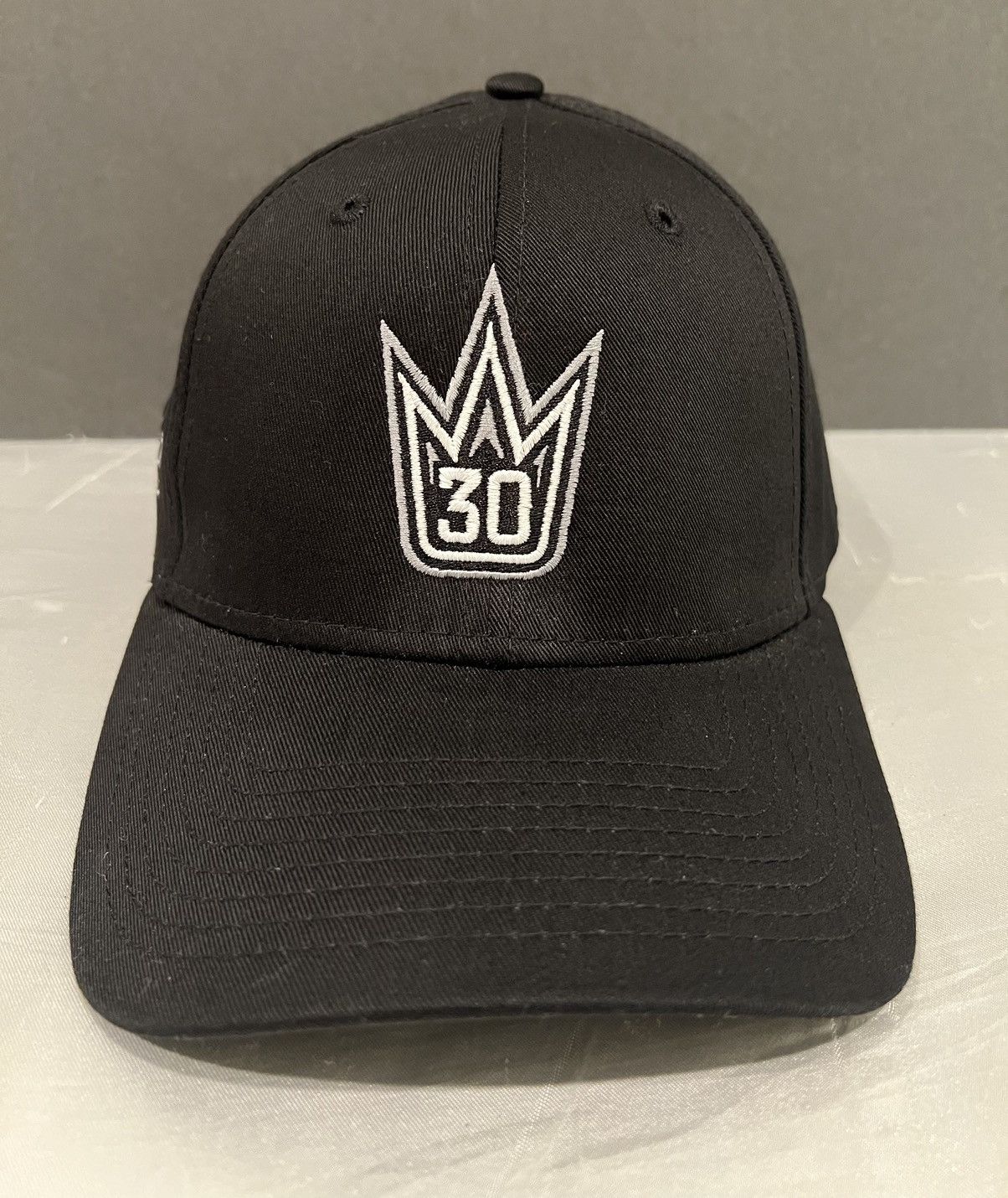 Henrik Lundqvist #30 Crown Collection New Era New MSG Hat