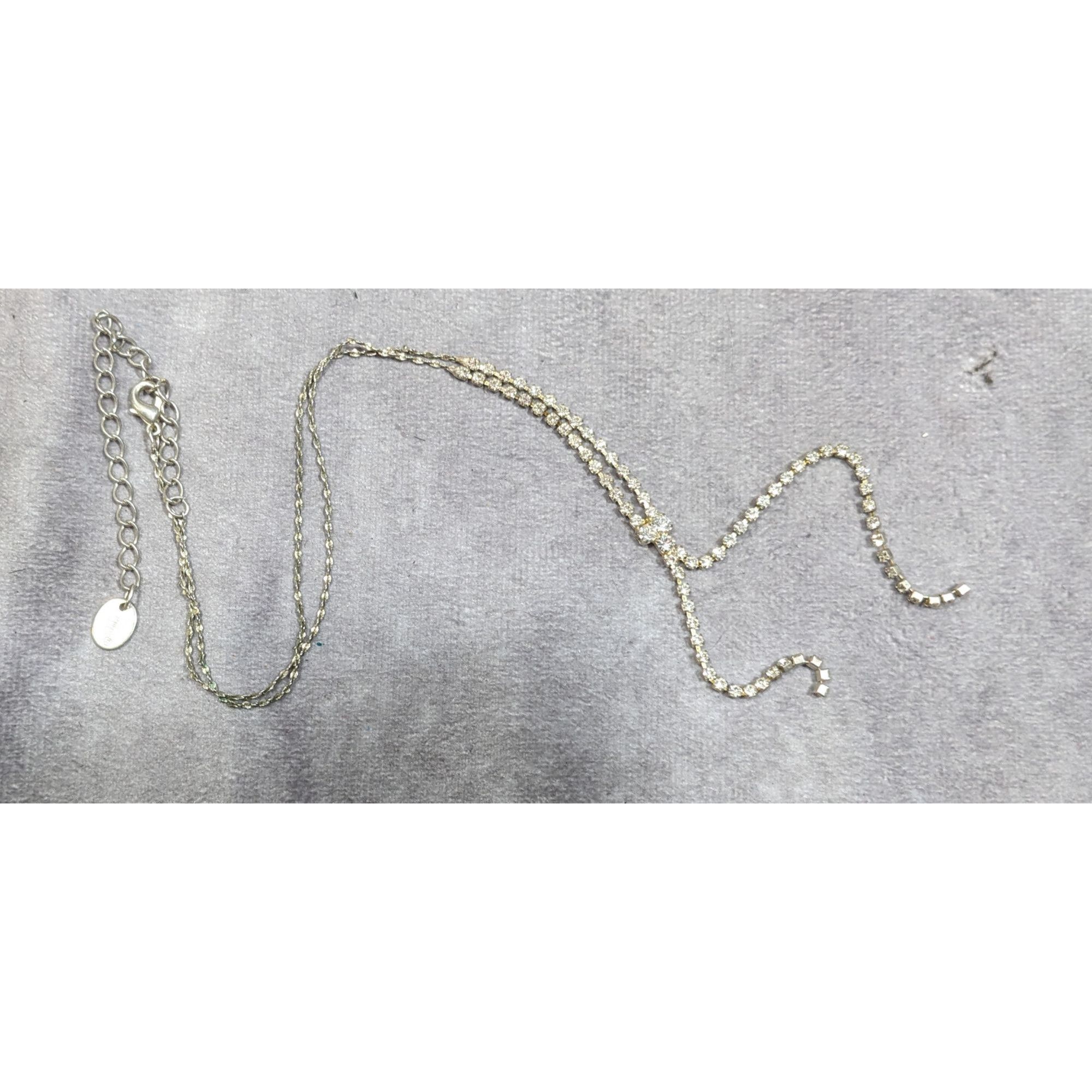 Other Claire's Y2K Rhinestone Silver Tone Y Drop Prom Necklace Size ONE SIZE - 6 Thumbnail