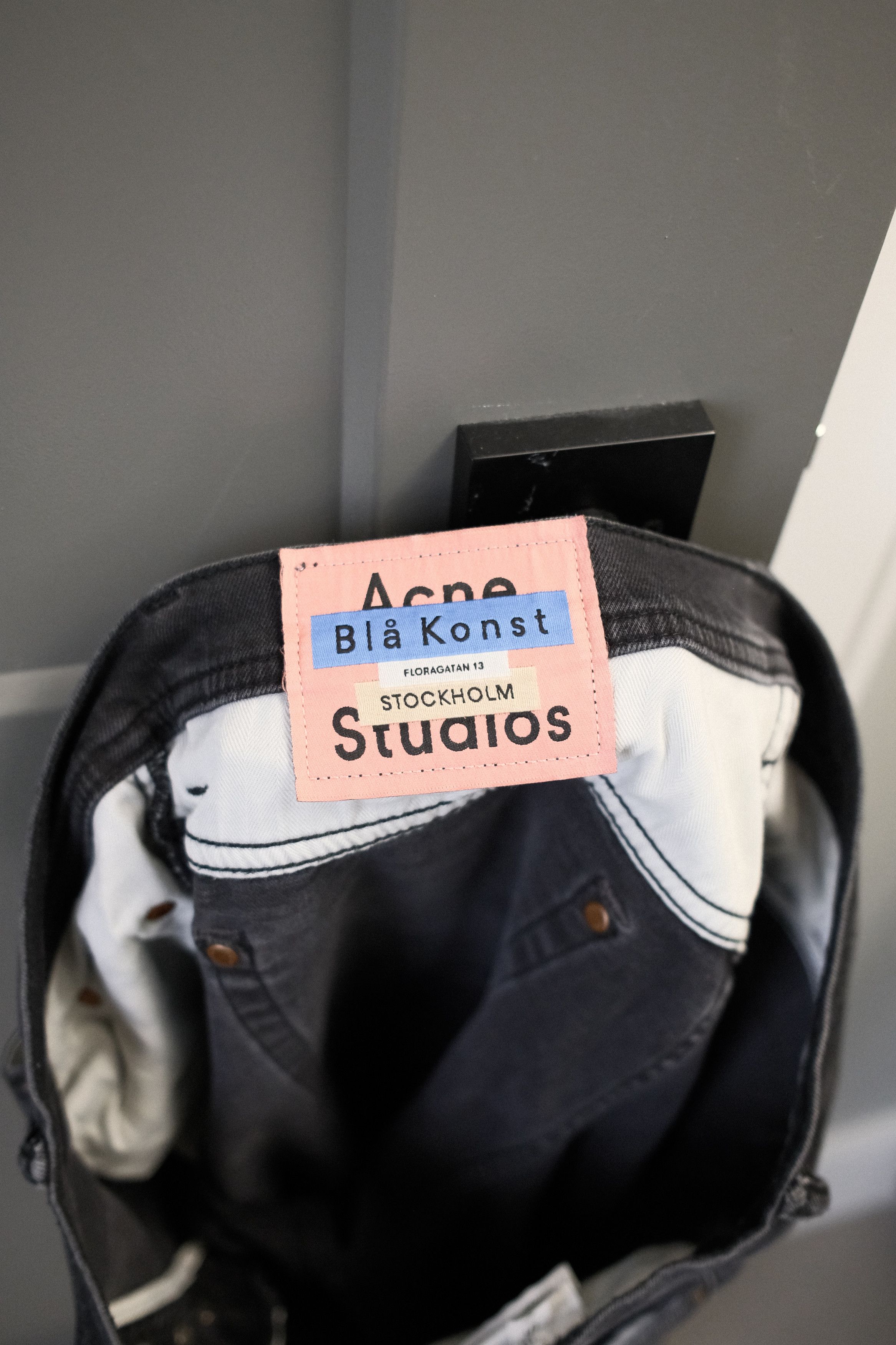 Acne Studios River Used Black Size US 30 / EU 46 - 2 Thumbnail