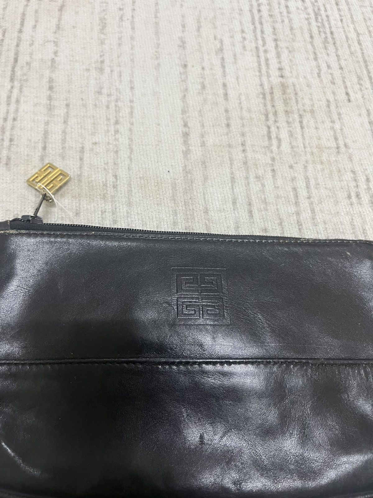 Givenchy Vintage 80s givenchy leather wallet Size ONE SIZE - 3 Thumbnail