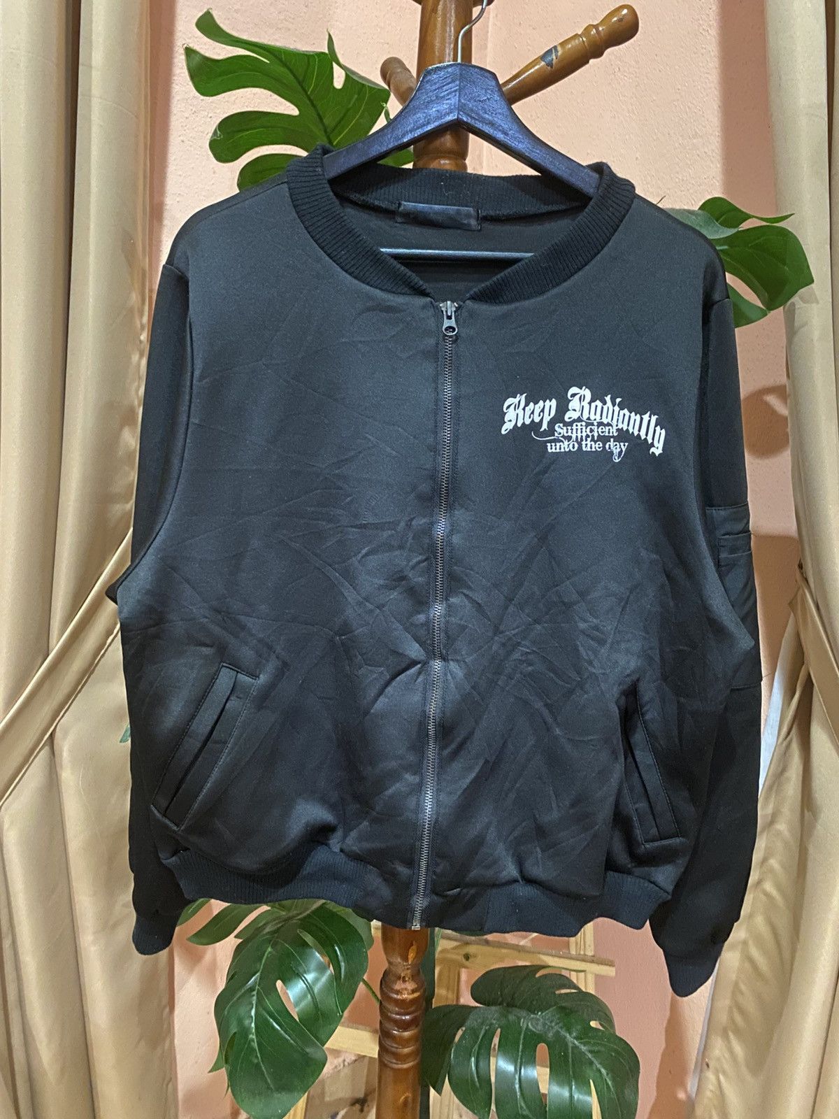 Vintage Vintage Gothic Skull Bomber– “Keep Radiantly” Winged Skull Size US M / EU 48-50 / 2 - 2 Thumbnail