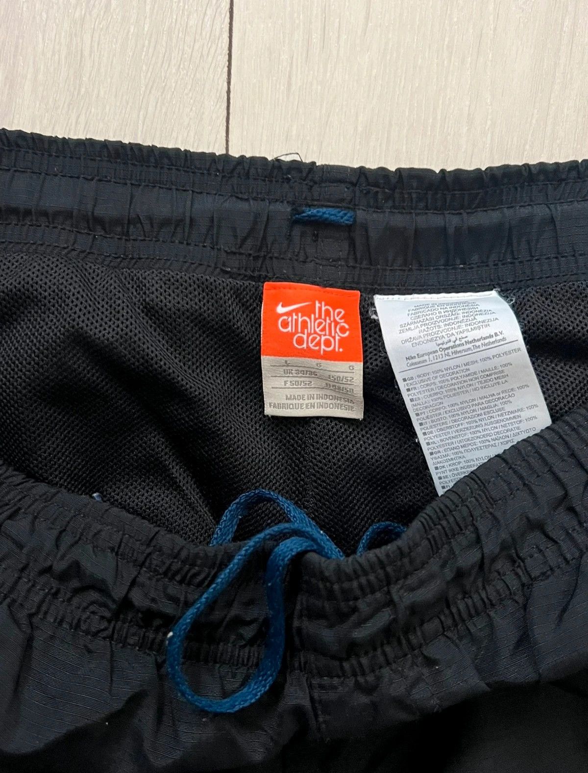 Nike Nike Vintage trackpants y2k streetwear Rare . Size US 34 / EU 50 - 6 Thumbnail