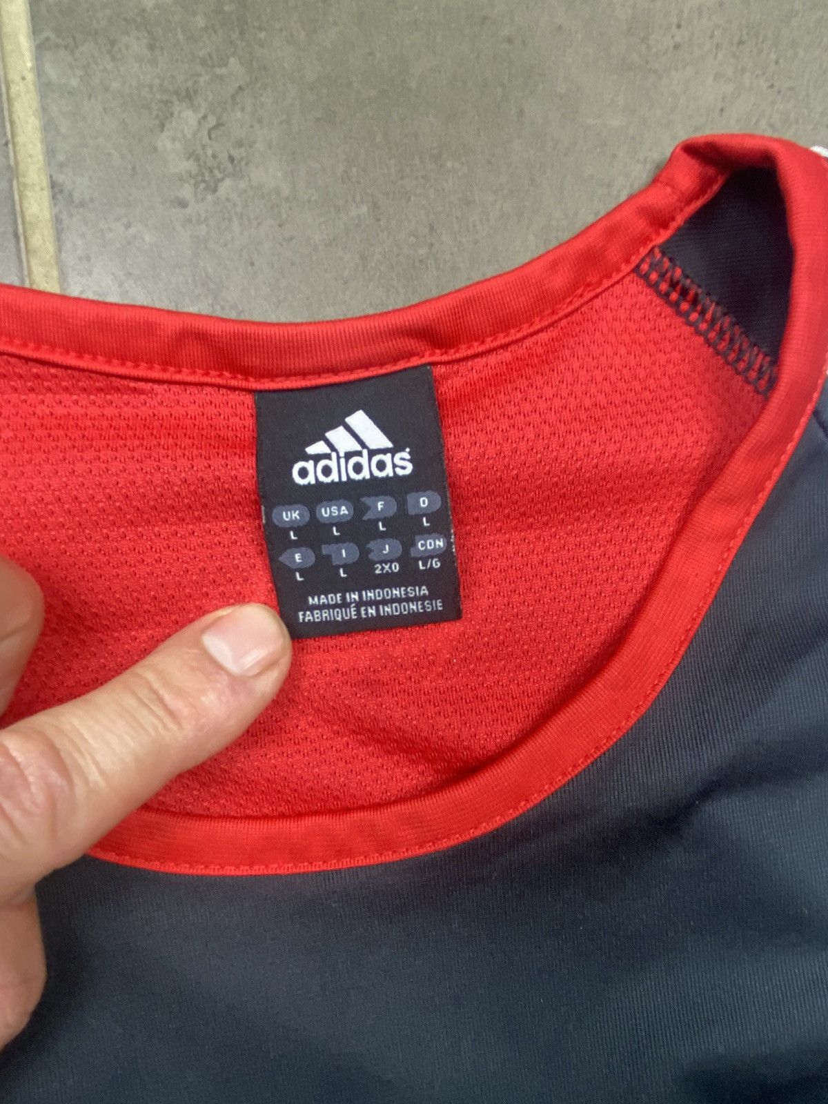 Adidas Adidas short sleeve T Shirt Size US L / EU 52-54 / 3 - 4 Thumbnail