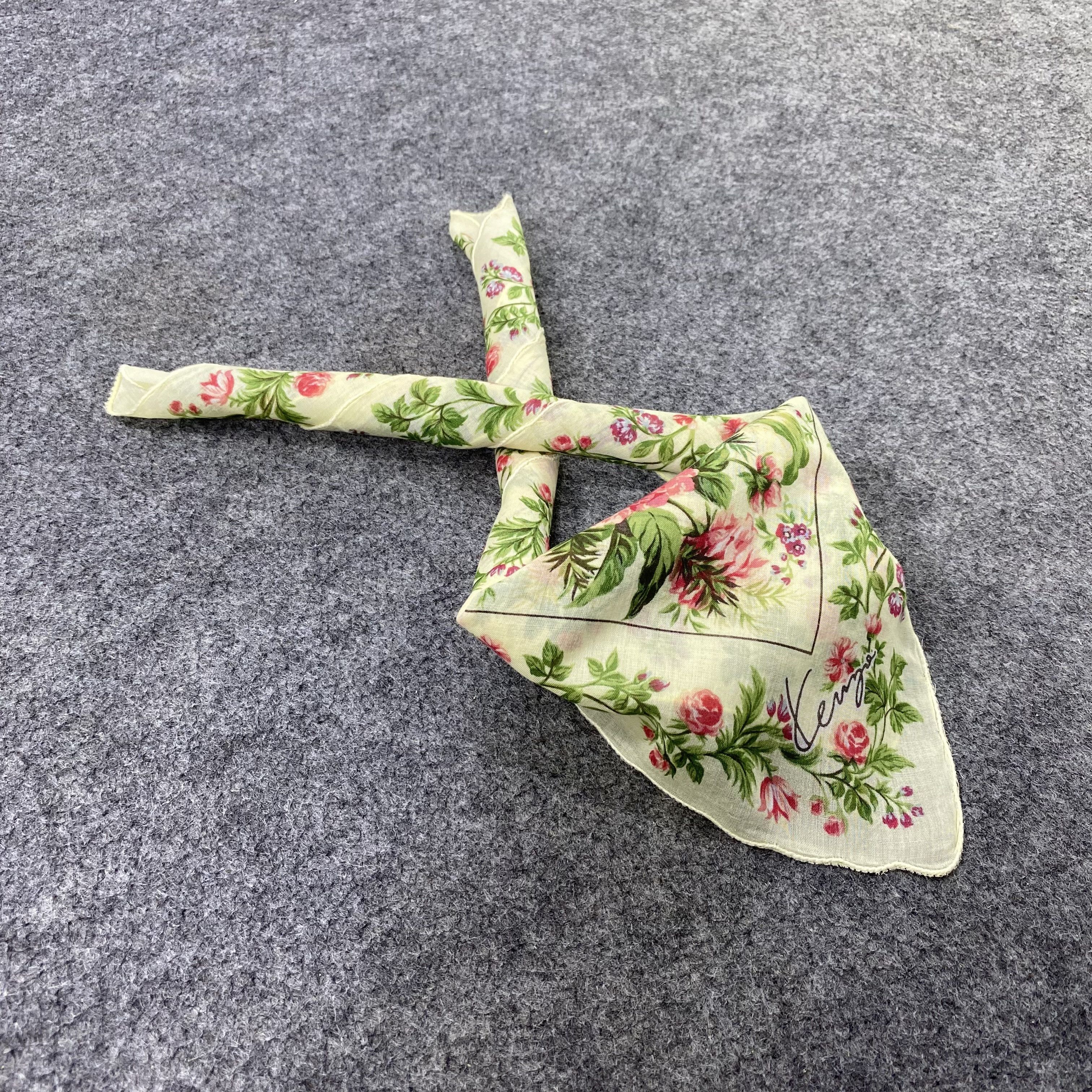 Kenzo Kenzo Handkerchief / Bandana / Neckerchief-B2093 Size ONE SIZE - 1 Thumbnail