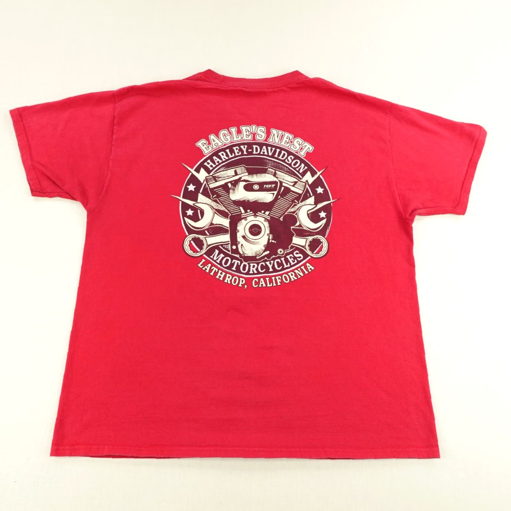 Harley Davidson Harley-Davidson T-Shirt Mens XL Red Graphic Print Biker Skeleton Eagles Motorcycle Outdoor Skull 2000s Size US XL / EU 56 / 4 - 7 Thumbnail