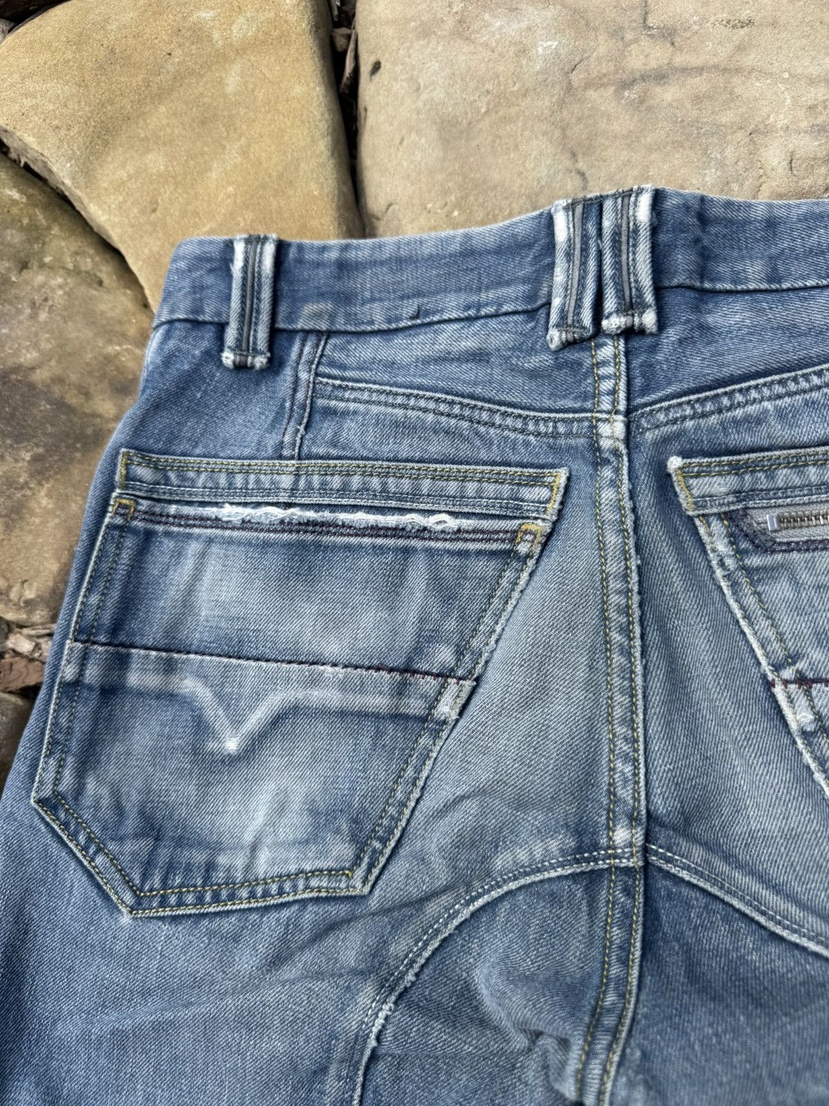 Diesel Vintage Diesel Distressed Y2k Pants Size US 28 / EU 44 - 5 Thumbnail