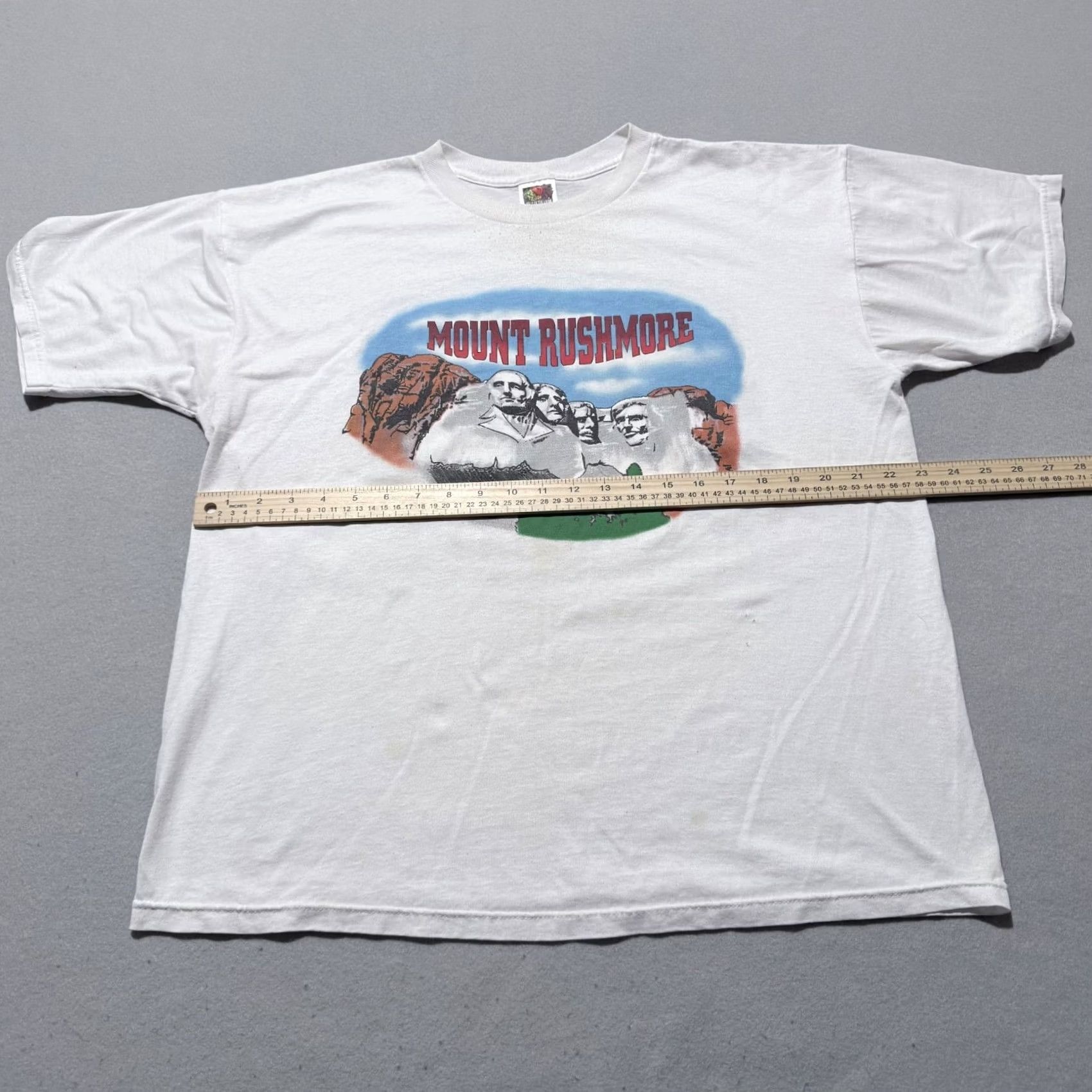 Fruit Of The Loom VINTAGE Mount Rushmore Fruit of the Loom T-Shirt Short Sleeve XL White Men PMID: 0 Size US XL / EU 56 / 4 - 6 Thumbnail