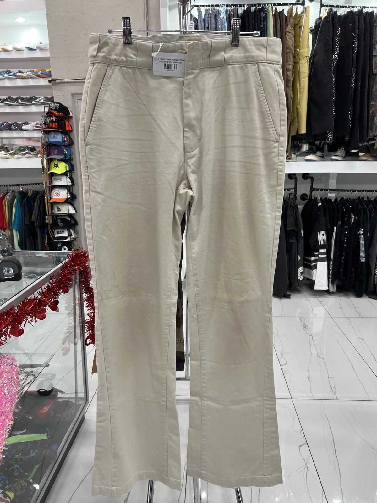 Gallery Dept. La Chino Flares (Antique White) Size US 32 / EU 48 - 1 Thumbnail