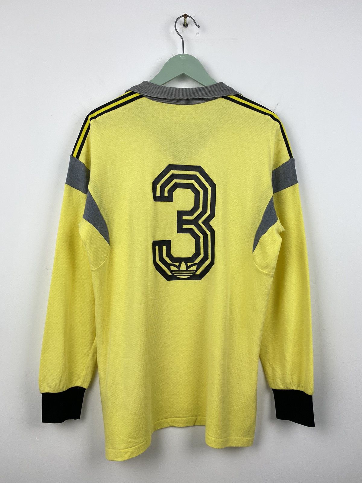 Adidas Vintage Adidas Winterthur 1980s #3 Ventex Soccer Jersey PSG Size US M / EU 48-50 / 2 - 1 Thumbnail