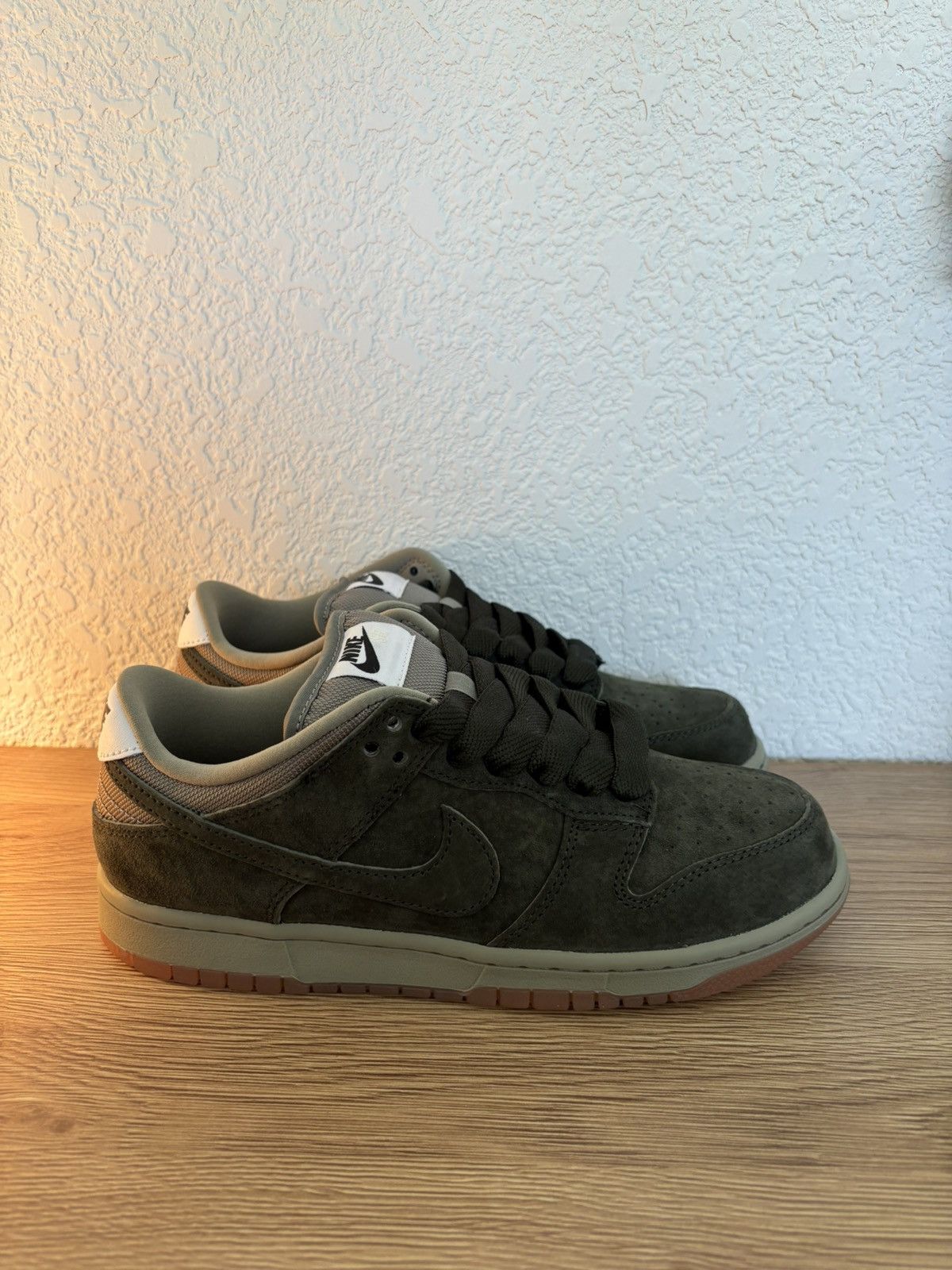 Nike SB Nike Dunk SB Pro B Low Sequoia Green Suede Men's Sneakers Size US 6.5 / EU 39-40 - 2 Thumbnail